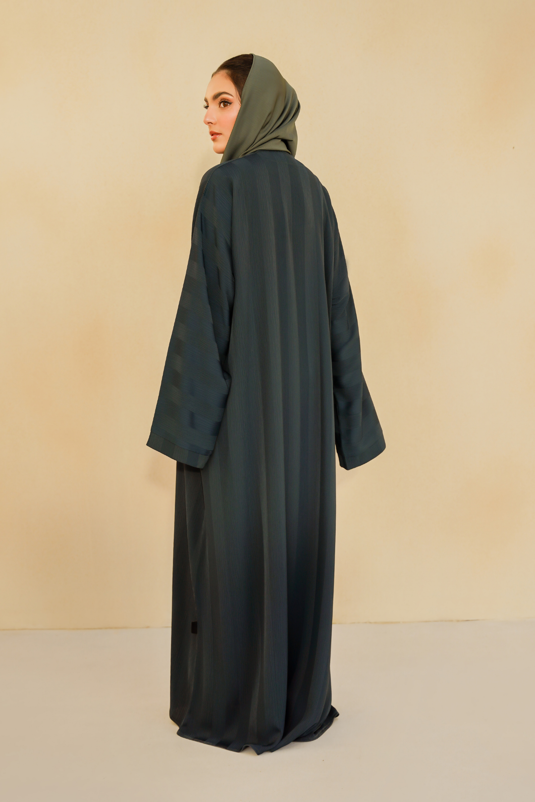 Divinely Crafted Abaya Casual Crepe 1 Piece Nahar Abaya | Buttoned Up