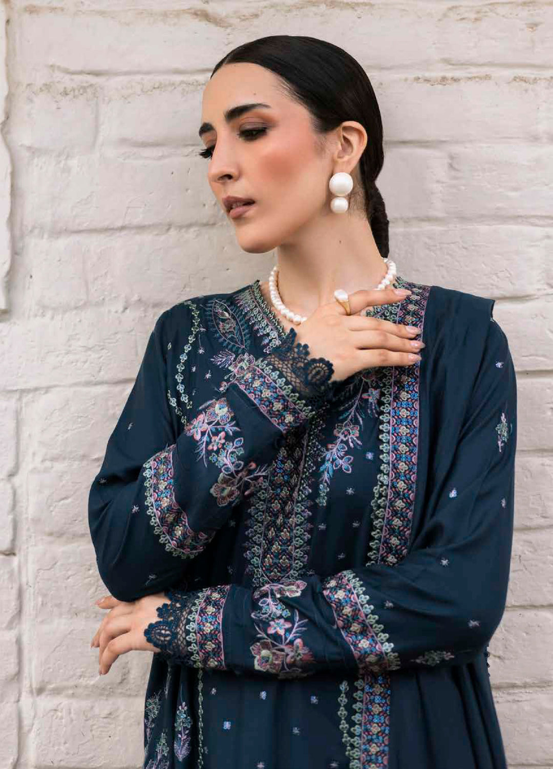 Nureh Exclusive Unstitched Luxury Winter Linen Printed Suits 3 Piece NU25NW NE-175 - Winter Collection