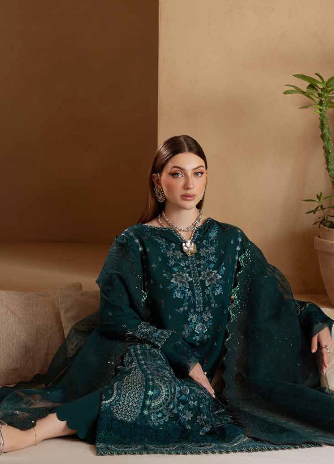 Nureh Embroidered Karandi Suits Unstitched 3 Piece NU25NK NE-169 - Winter Collection
