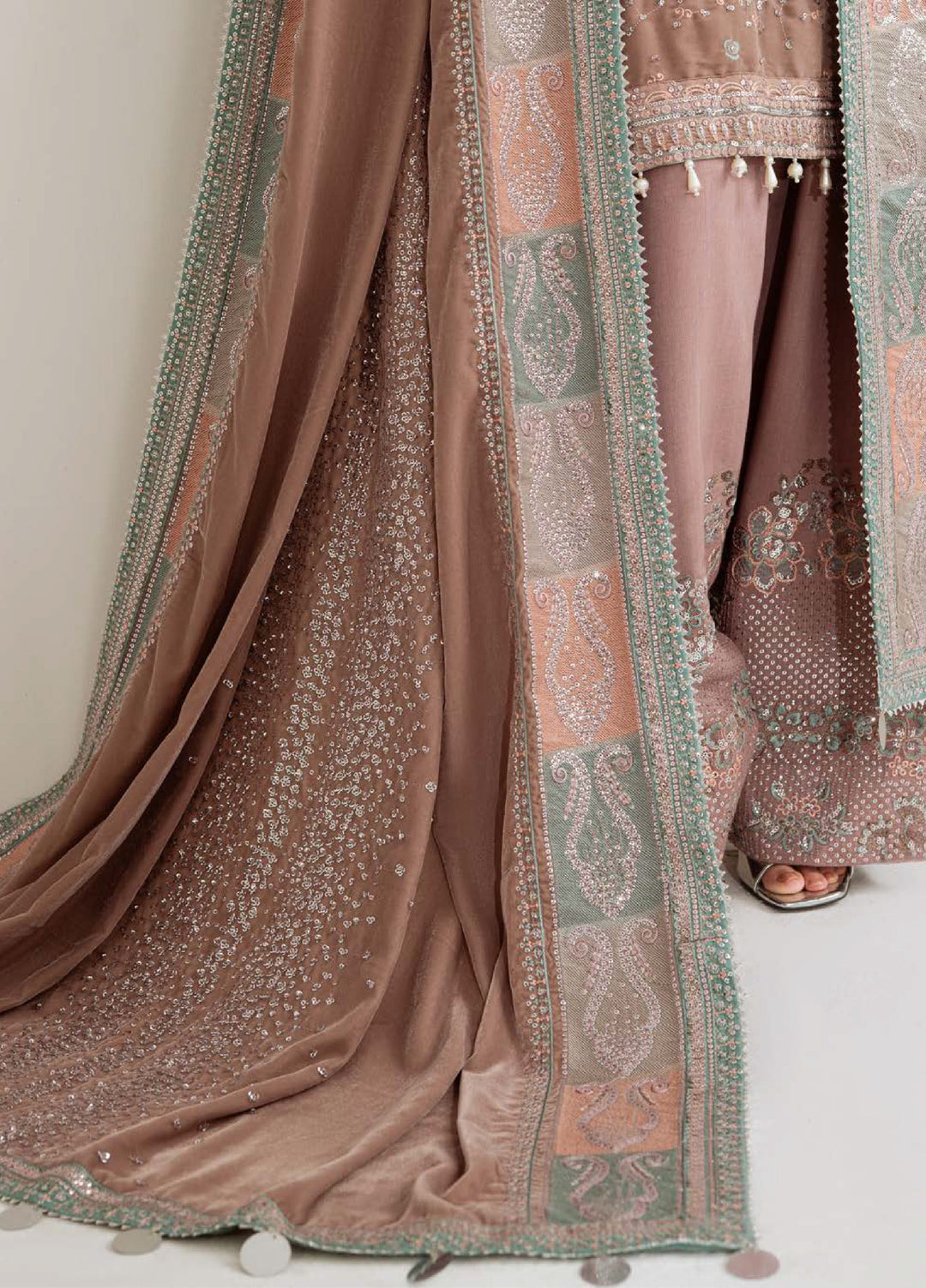 Maya by Nureh Unstitched Velvet Embroidered 3 Piece Suits NU25MV NW-112 - Festive Collection