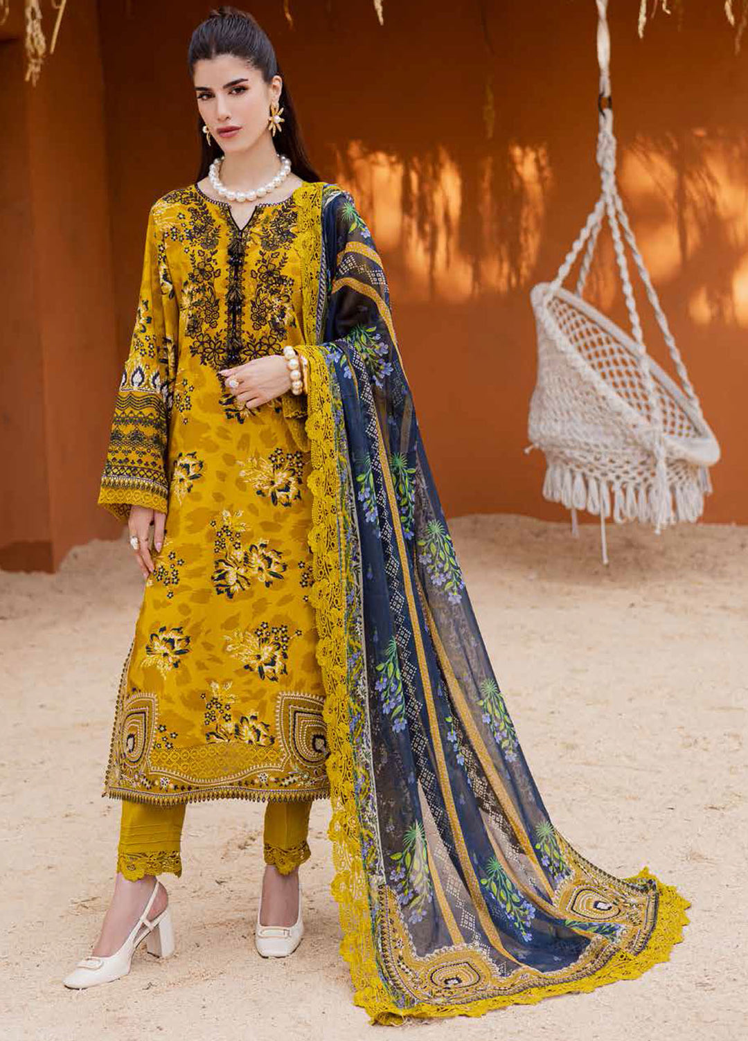 Nureh Embroidered Linen Suits Unstitched 3 Piece NU25GEU NWG-87 - Winter Collection