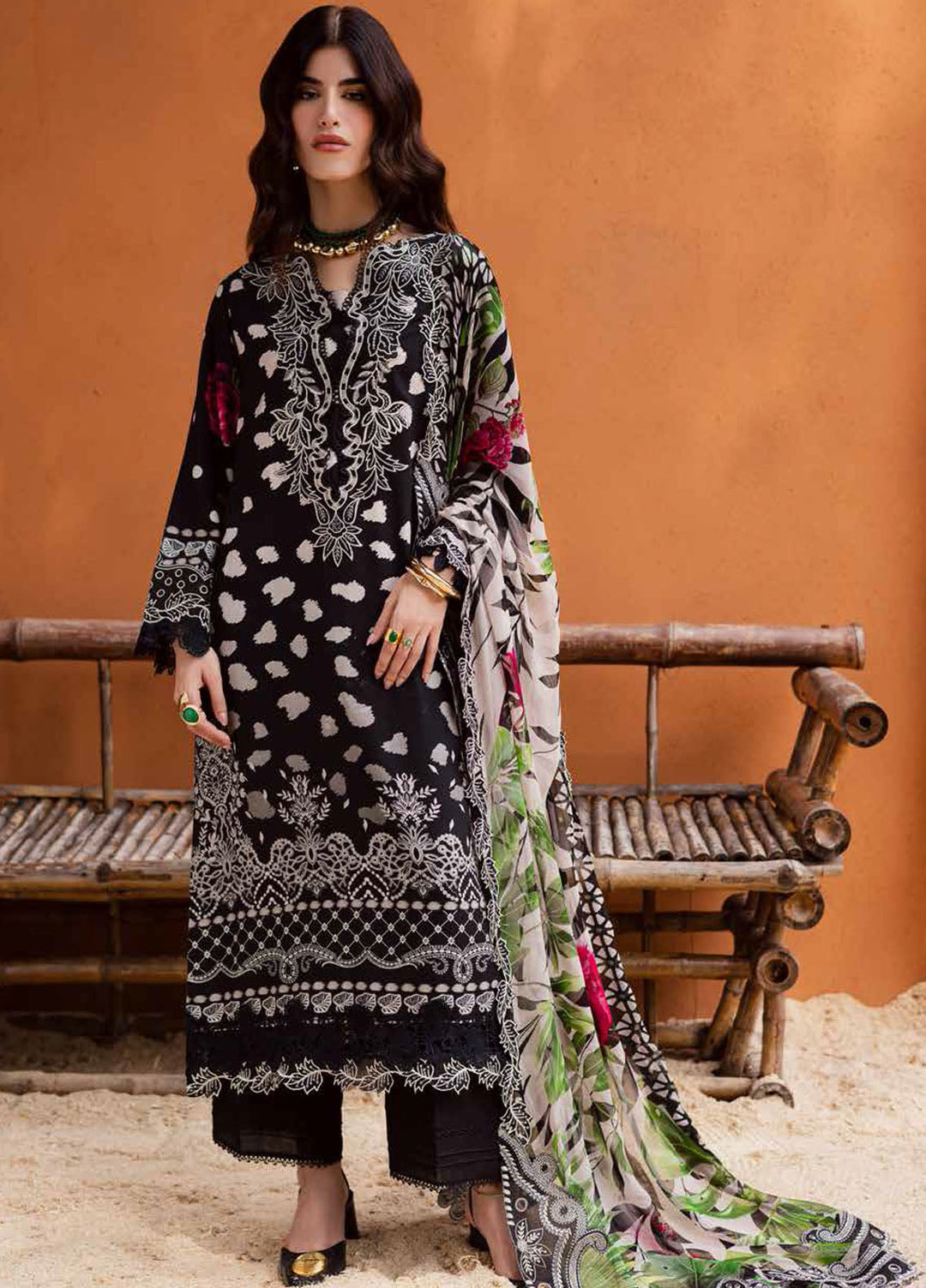 Nureh Embroidered Linen Suits Unstitched 3 Piece NU25GEU NWG-90 - Winter Collection
