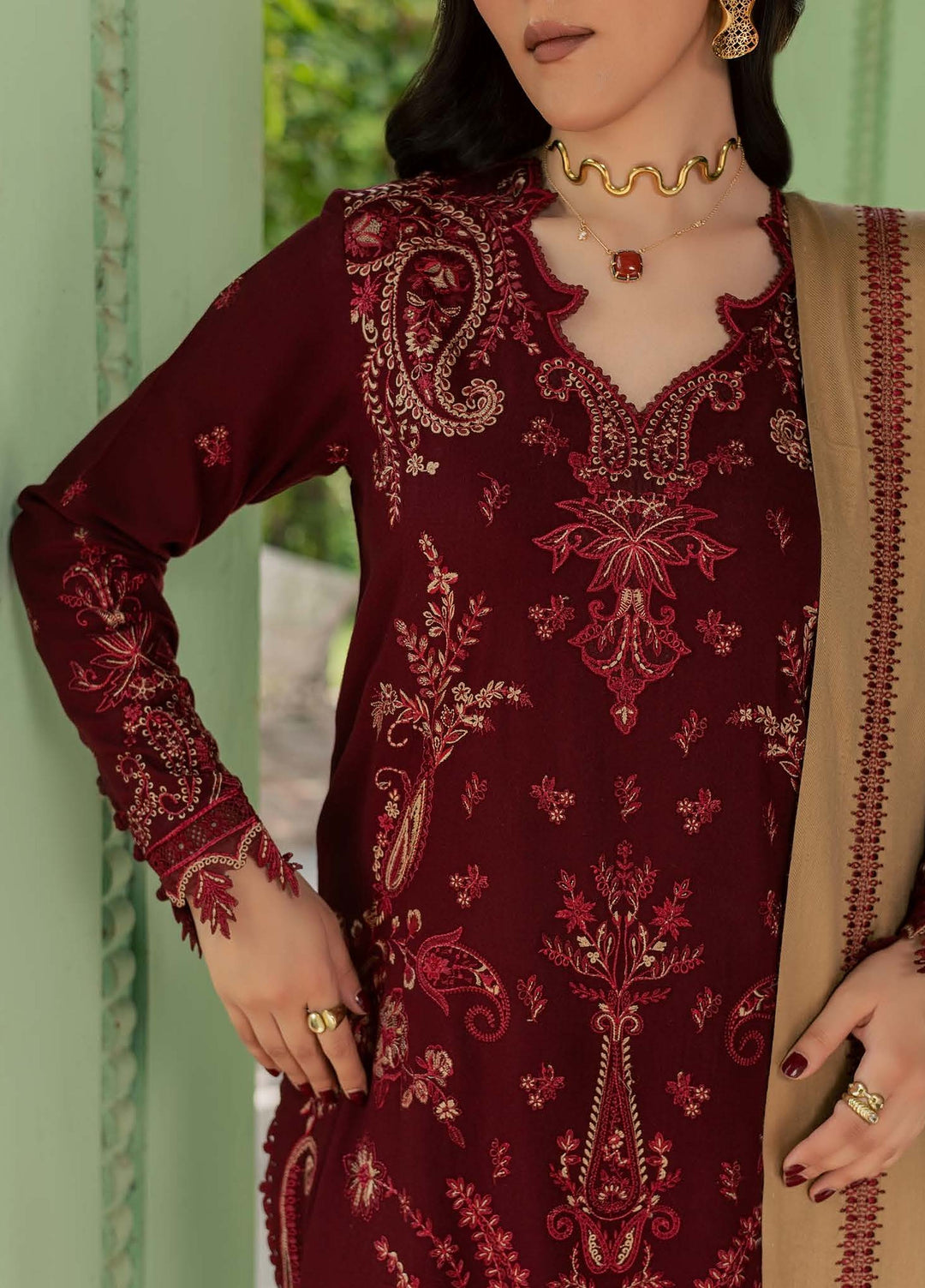 Pashmina Shawl by Nureh Unstitched Embroidered Leather Peach 3 Piece Suit NU26UPS NE-298 - Winter Collection