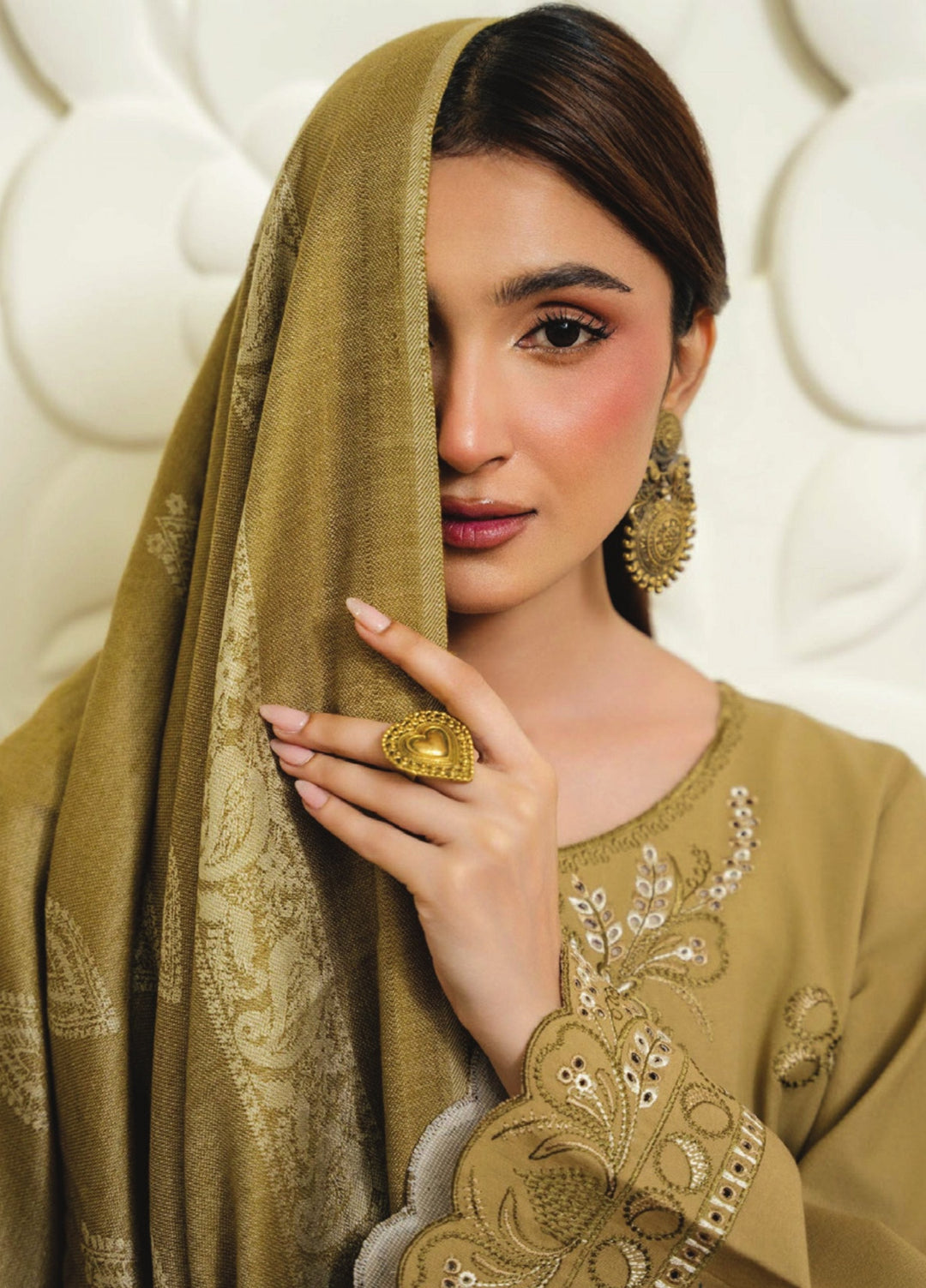 Onara by Humdum Unstitched Embroidered Khaddar 3 Piece Suit HD26UKO D-05 - Winter Collection