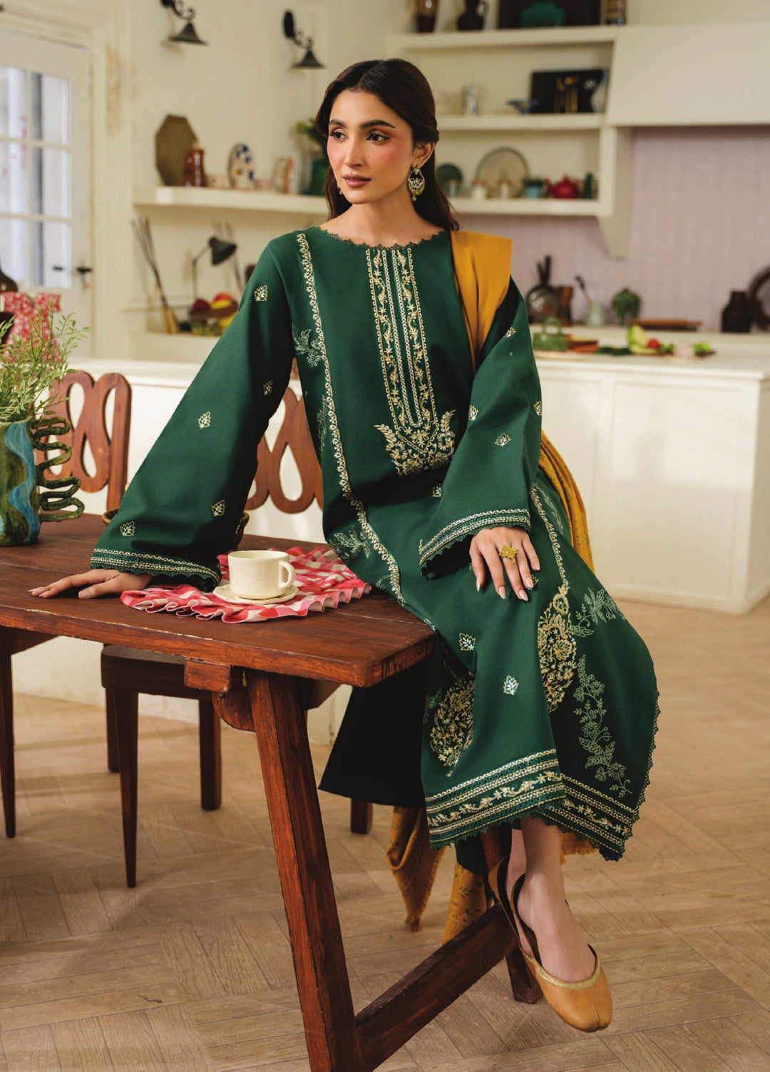 Onara by Humdum Unstitched Embroidered Khaddar 3 Piece Suit HD26UKO D-10 - Winter Collection