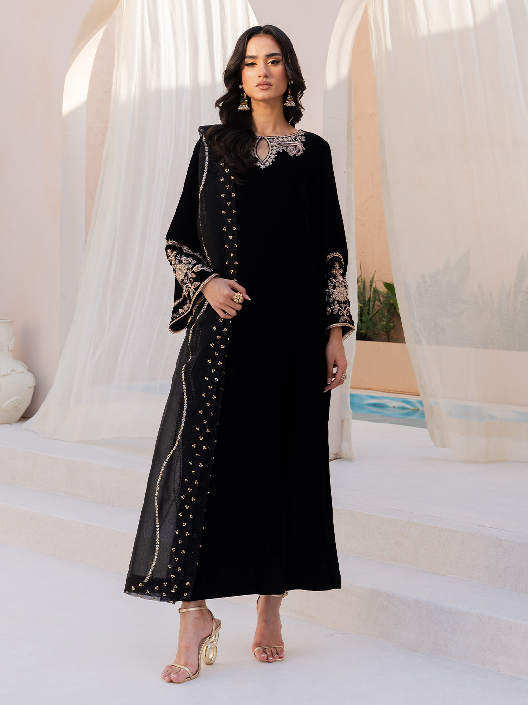 Le Tresor by Izel Pret Embroidered Velvet 3 Piece Suit Orabel - Festive Collection