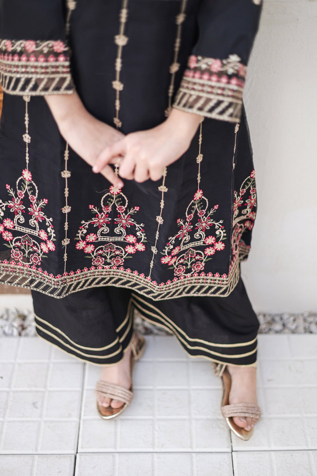 Saheli by Suntex Fabrics Girls RTW Embroidered Organza 3 Piece Suit Pishwas Black Festive Collection