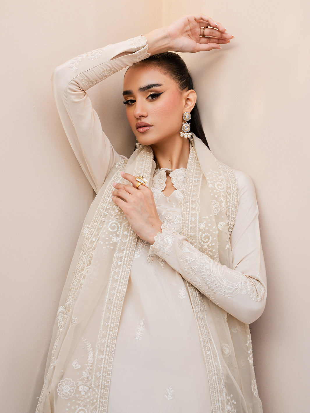 Le Tresor by Izel Pret Embroidered Velvet 3 Piece Suit Orsine - Festive Collection