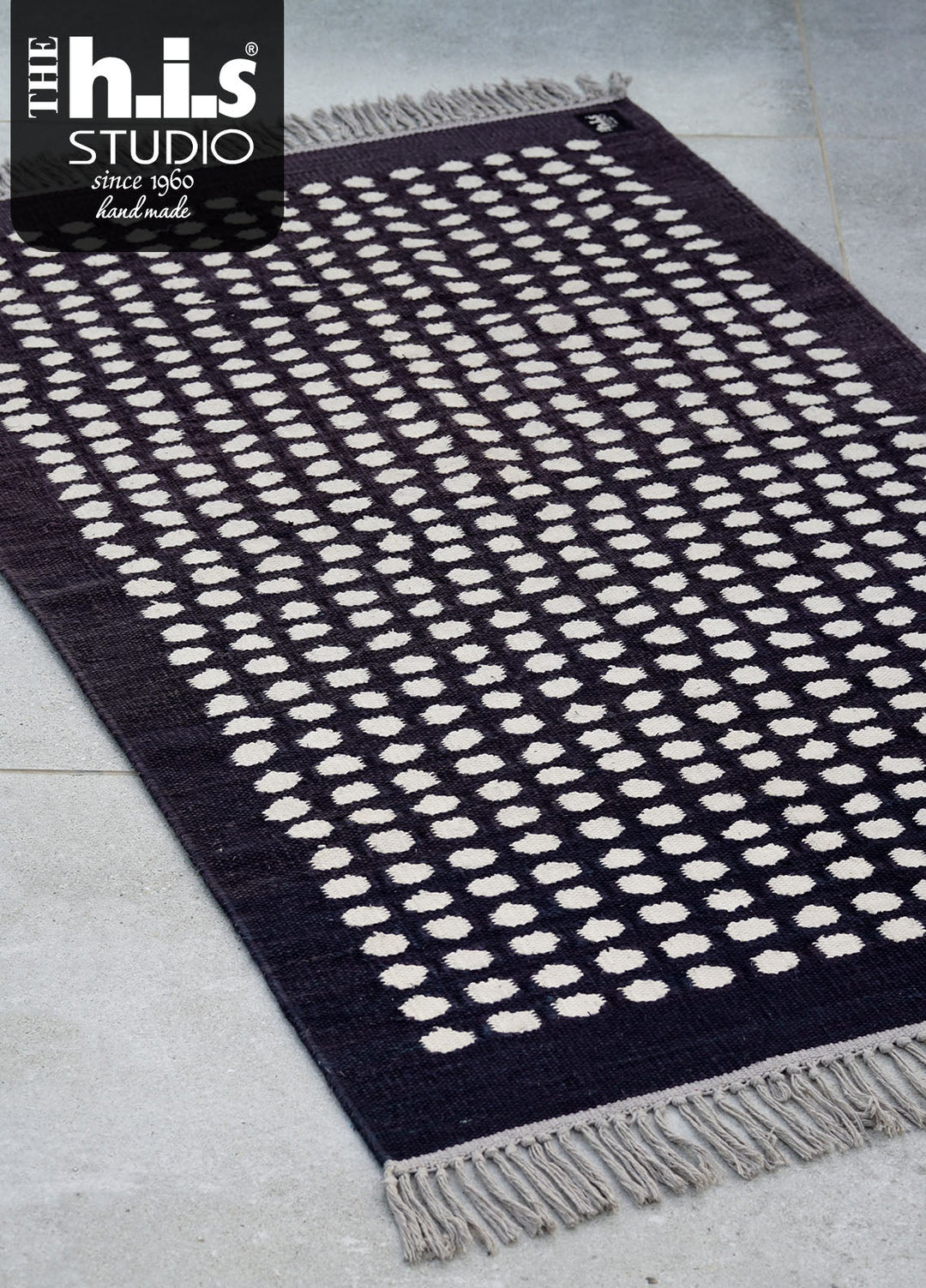 The h.i.s studio Area Rugs P.Dot R- 25003-Black/Bone