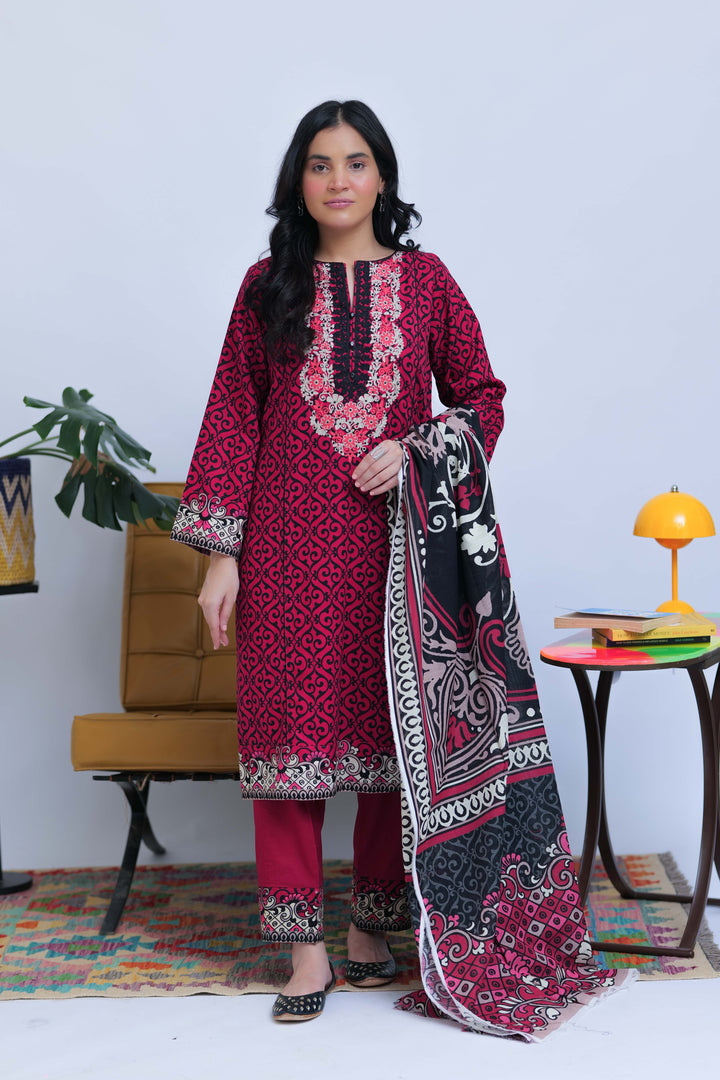 Senorita Women RTW Women Shocking Pink and Black Casual 3 Piece Suit Cotton Khaddar Printed LAD-02548 - Winter Collection
