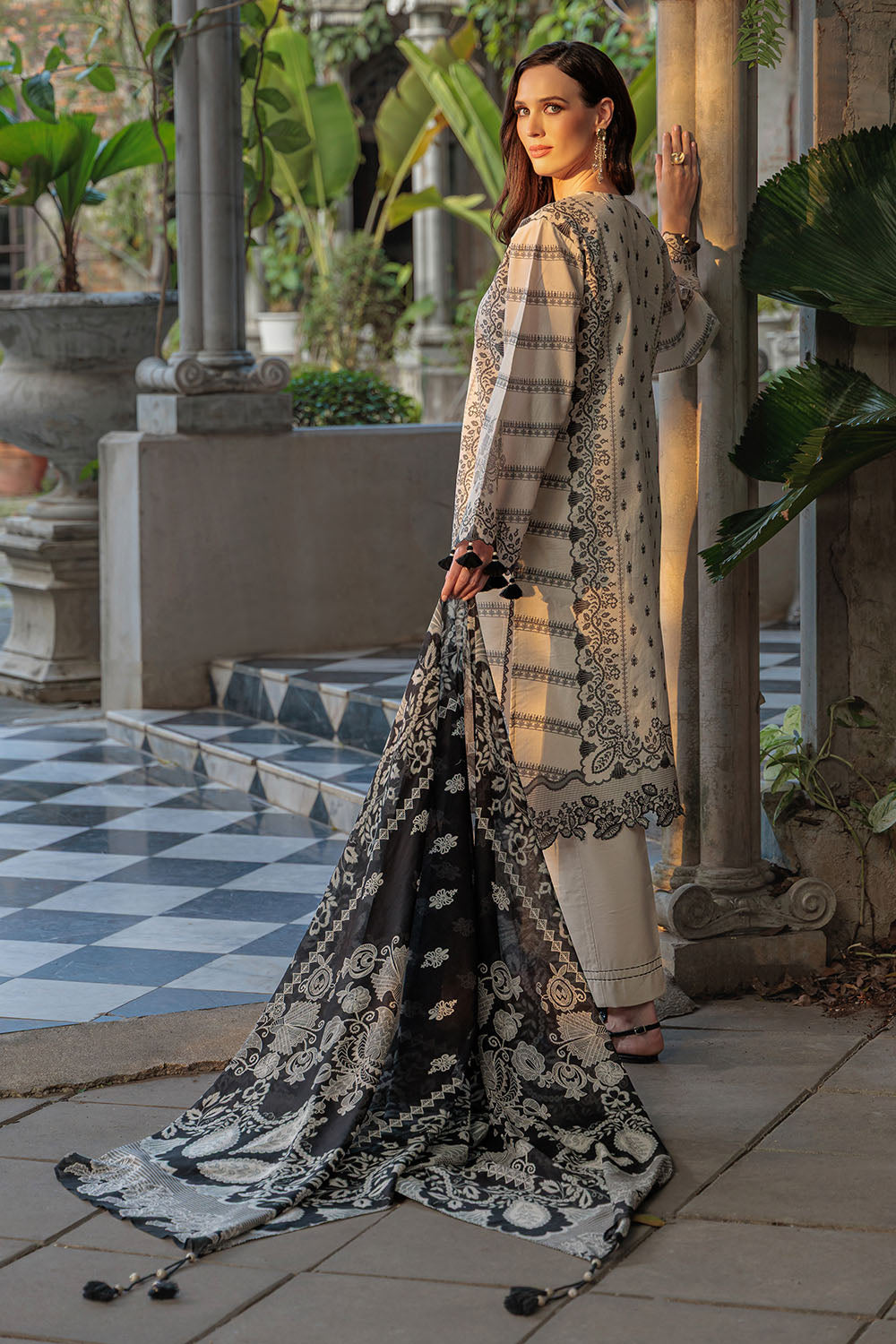 Mitti ki Khusboo by Gul Ahmed Unstitched Embroidered Lawn 3 Piece Suit GA26UMK B-62006 - Summer Collection