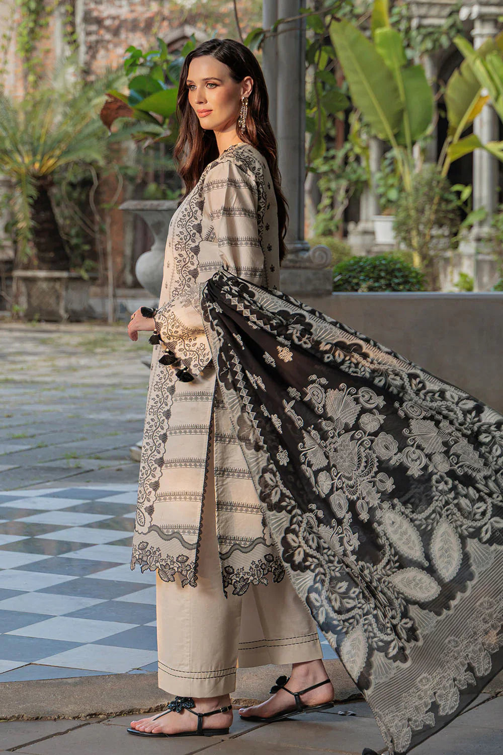 Mitti ki Khusboo by Gul Ahmed Unstitched Embroidered Lawn 3 Piece Suit GA26UMK B-62006 - Summer Collection