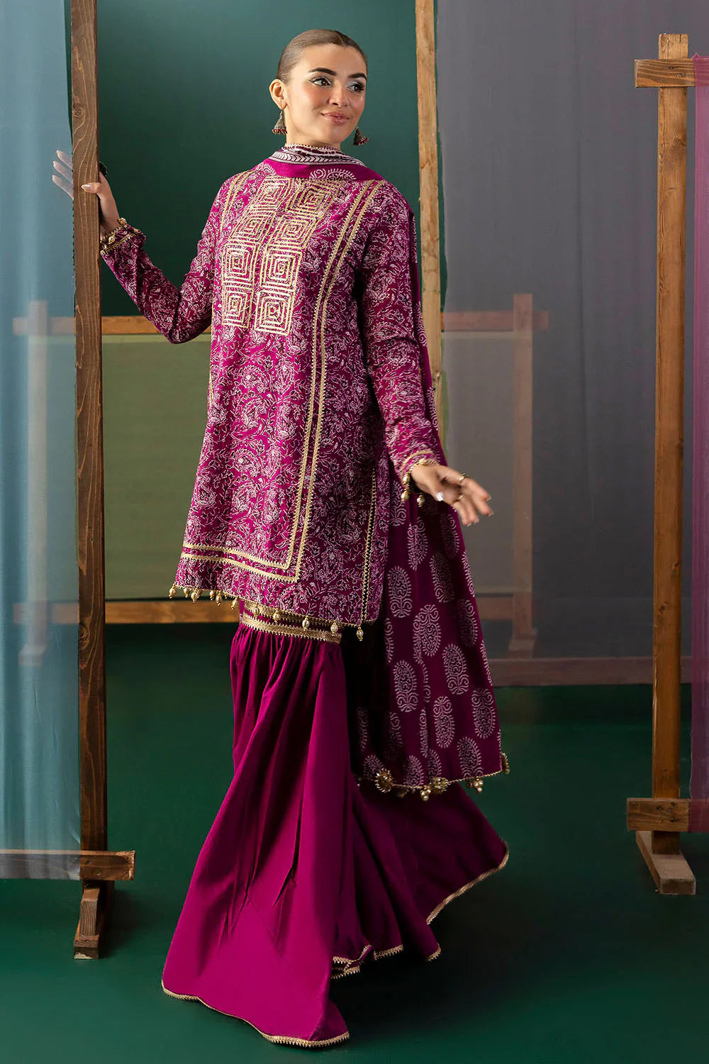 Heritage by Gul Ahmed Unstitched Embroidered Lawn 3 Piece Suit GA26UFH CL-62041 - Summer Collection