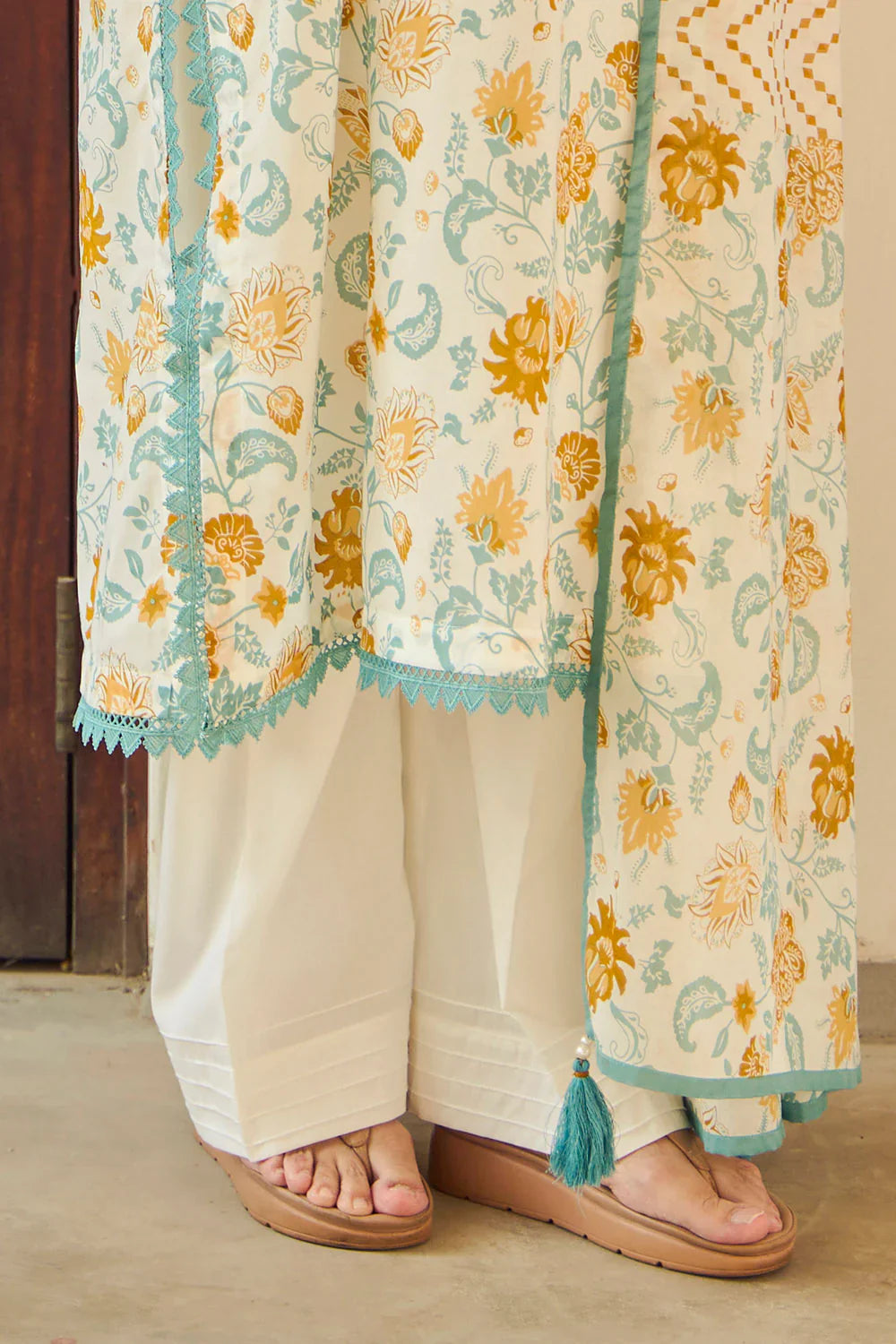 Tribute To Mother by Gul Ahmed Unstitched Printed Lawn 3 Piece Suit GA26UTM CL-62071 B - Summer Collection