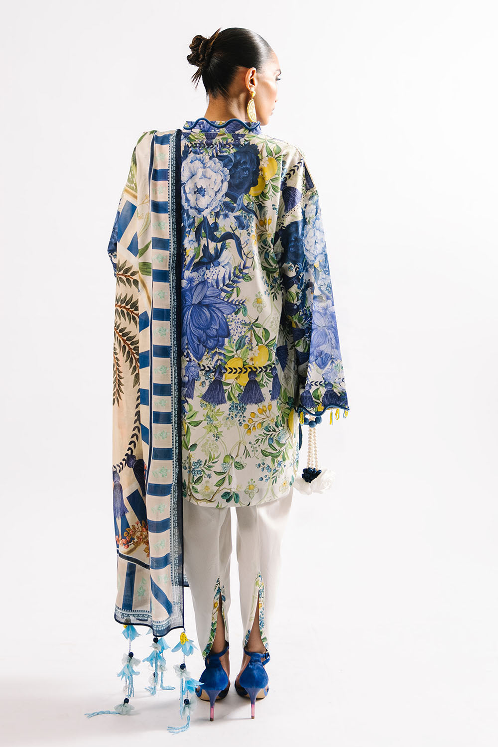 Heritage by Gul Ahmed Unstitched Printed Lawn 3 Piece Suit GA26UFH CL-62144 - Summer Collection