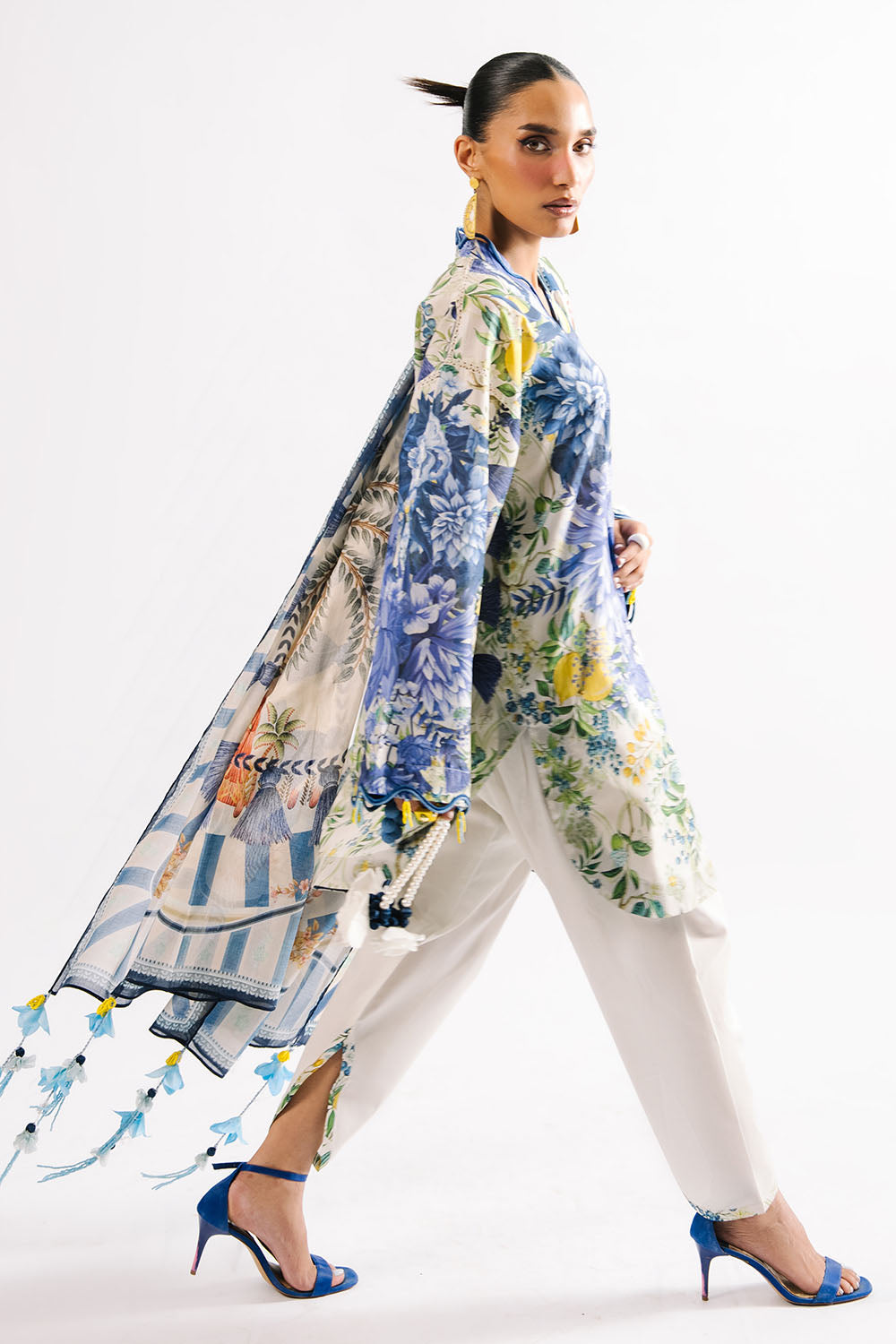 Heritage by Gul Ahmed Unstitched Printed Lawn 3 Piece Suit GA26UFH CL-62144 - Summer Collection