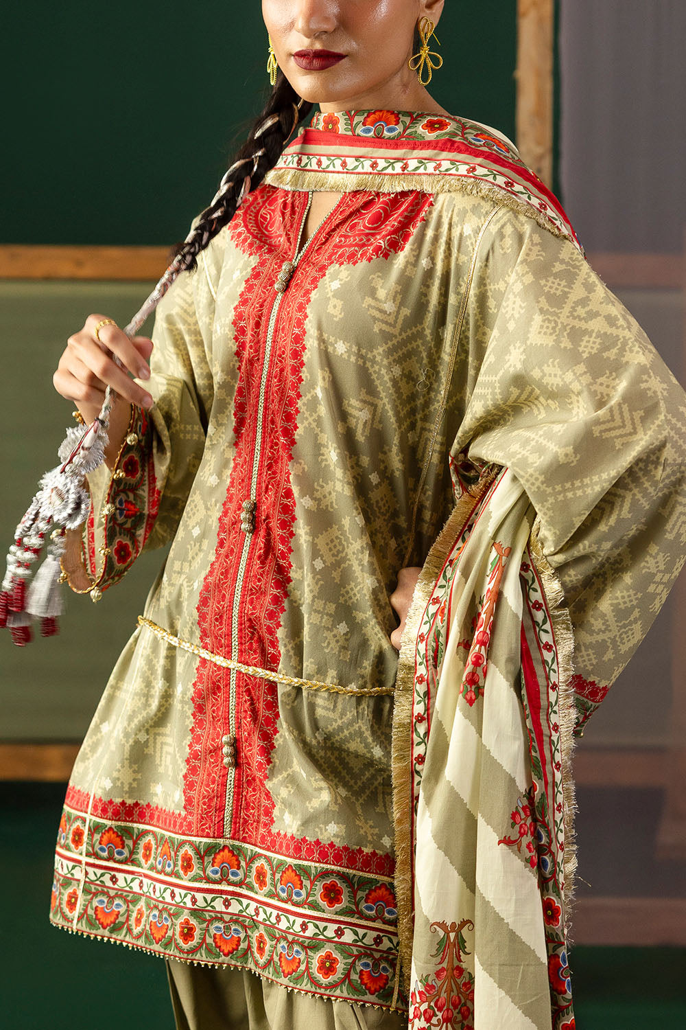 Heritage by Gul Ahmed Unstitched Printed Lawn 3 Piece Suit GA26UFH CL-62247 - Summer Collection