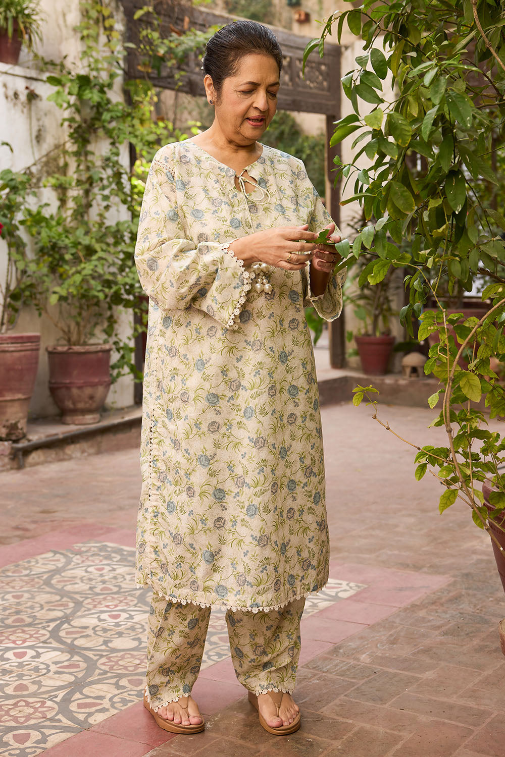 Tribute To Mother by Gul Ahmed Unstitched Printed Lawn 1 Piece Shirt GA26UTM SL-62009 - Summer Collection