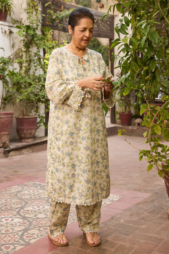 Tribute To Mother by Gul Ahmed Unstitched Printed Lawn 1 Piece Shirt GA26UTM SL-62009 - Summer Collection
