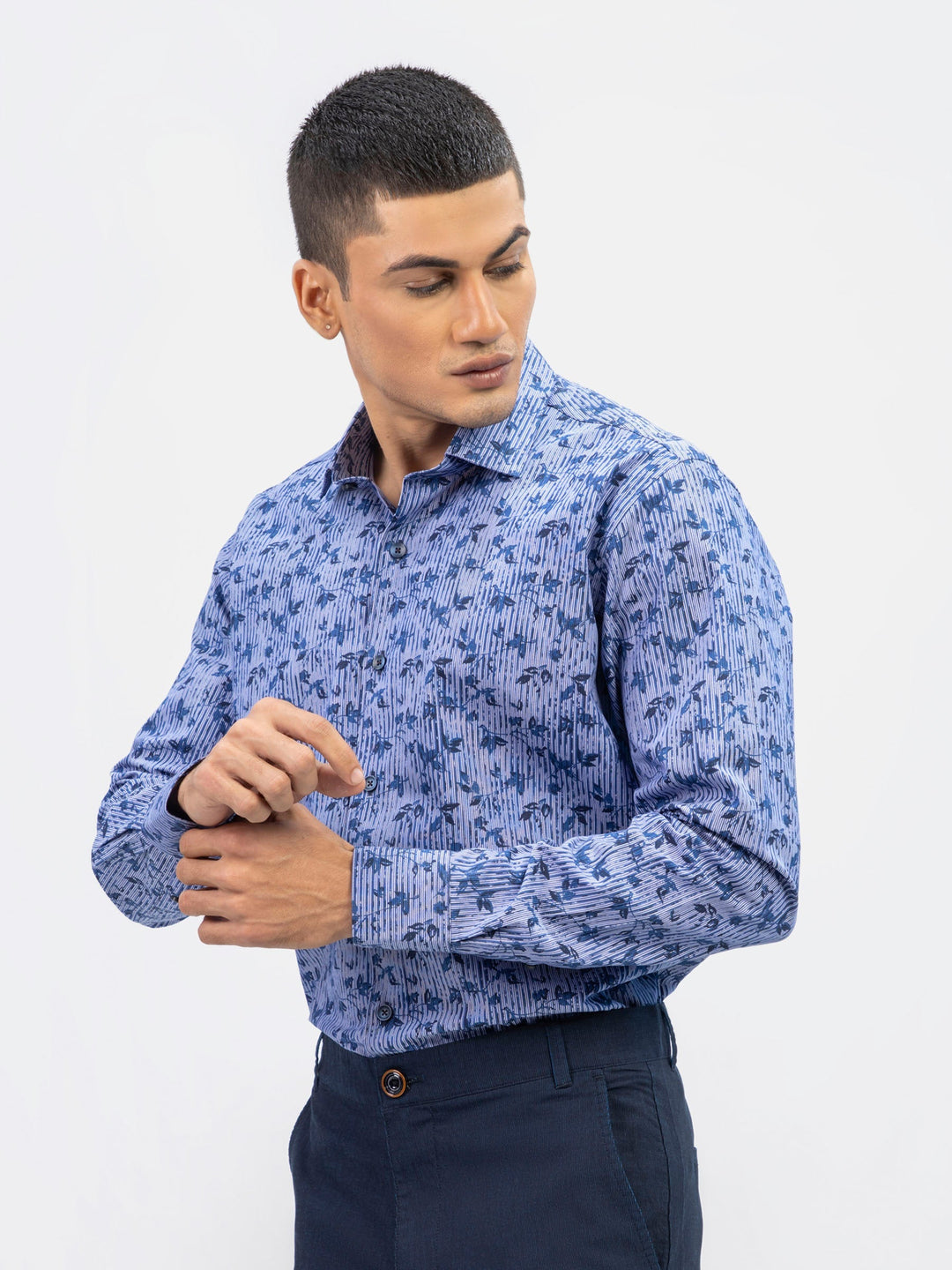 Brumano Mens RTW Solids Cotton Shirt Purple Abstract With Classic Collar Casual Collection