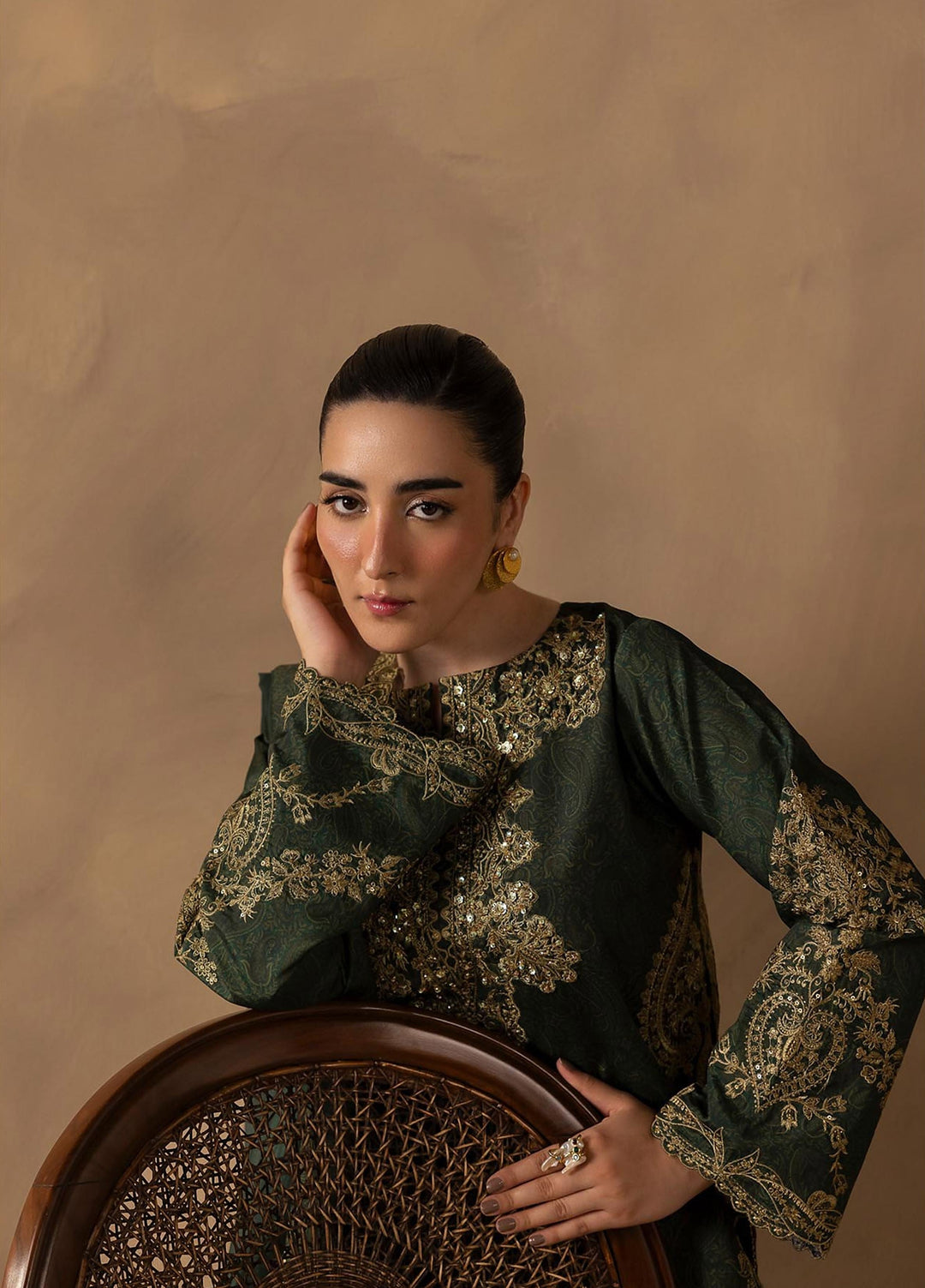 Silah by Rajbari Unstitched Embroidered Crepe Silk 3 Piece Suit RB26US Zaria - Festive Collection