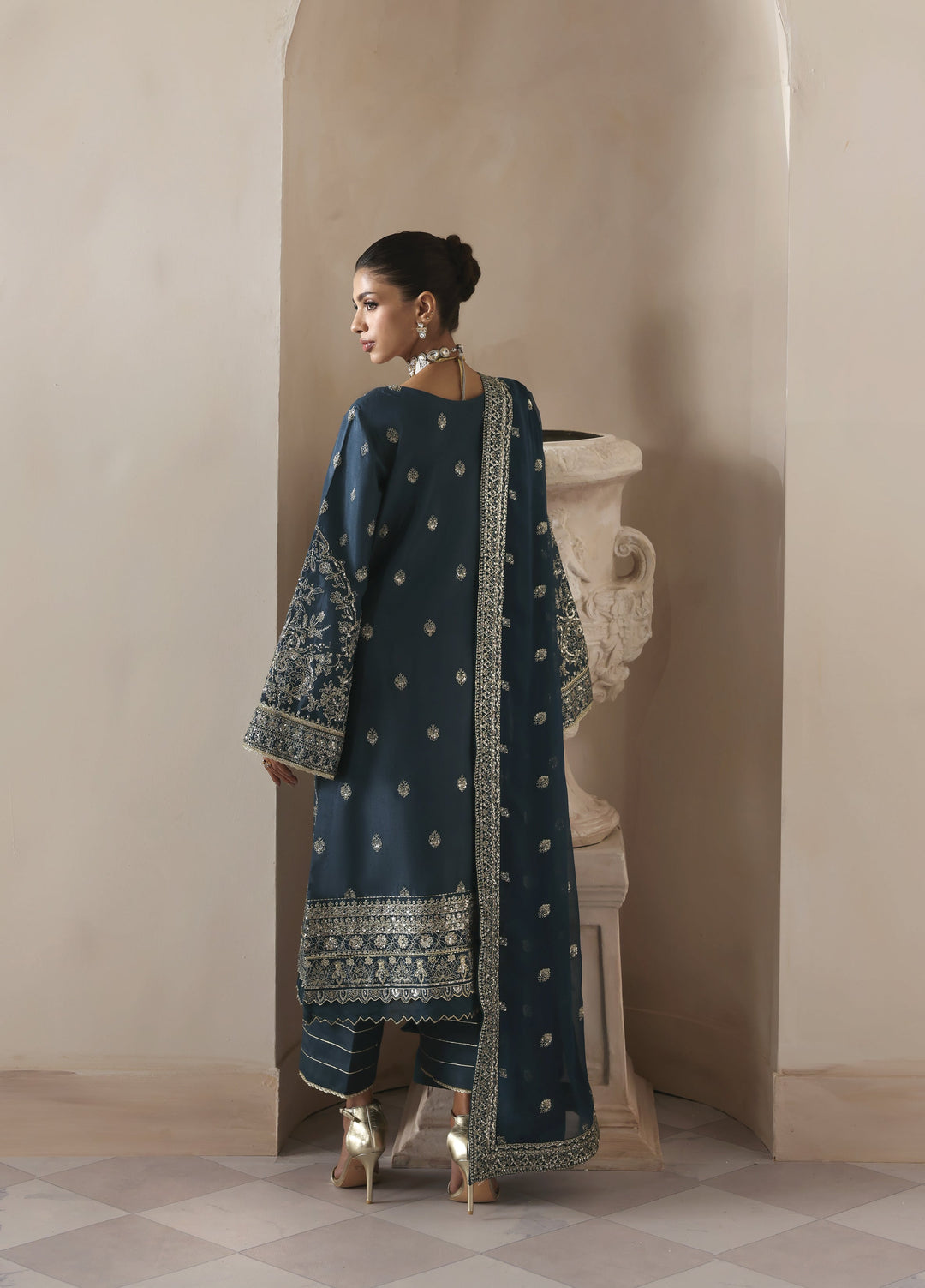 Serica by Gulaal Unstitched Raw Silk Embroidered Suits 3 Piece GL25URC D-SD15 Aeris - Winter Collection