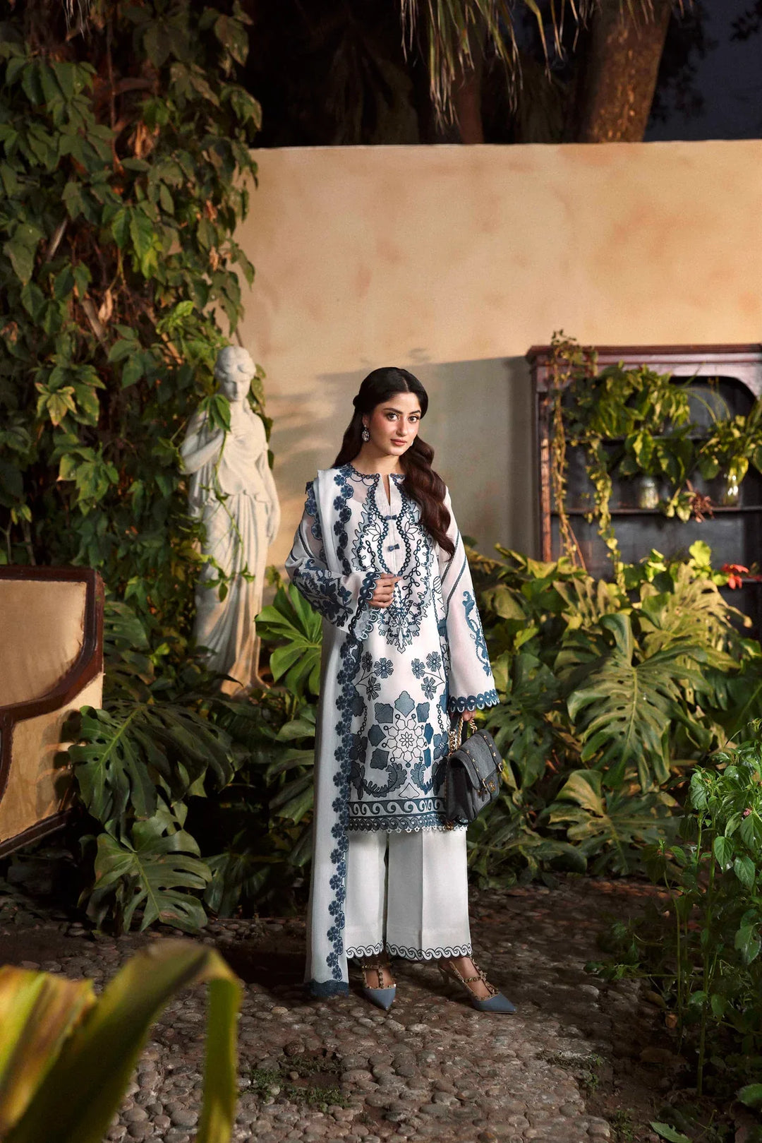 Sable Vogue Luxury Formals Unstitched Embroidered Swiss Voile 4 Piece Suit SL-09-26-V1 - Festive Collecion