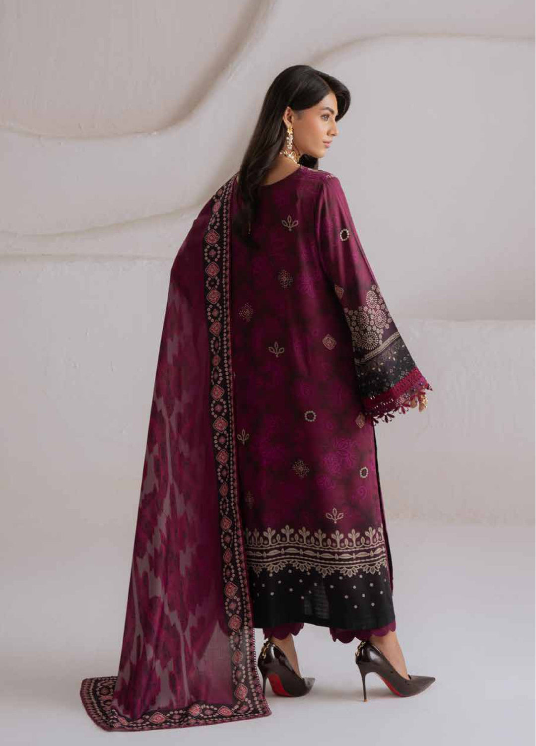 Signature Prints by Nureh Unstitched Printed Viscose 3 Piece Suit NU26UVP SP-216 - Winter Collection