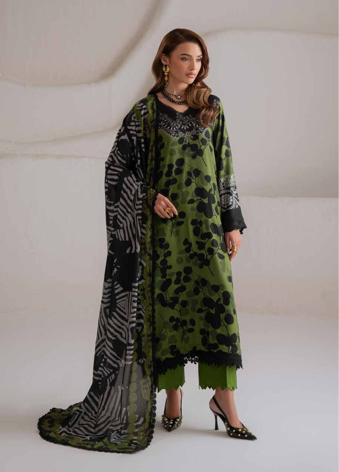 Signature Prints by Nureh Unstitched Printed Viscose 3 Piece Suit NU26UVP SP-219 - Winter Collection