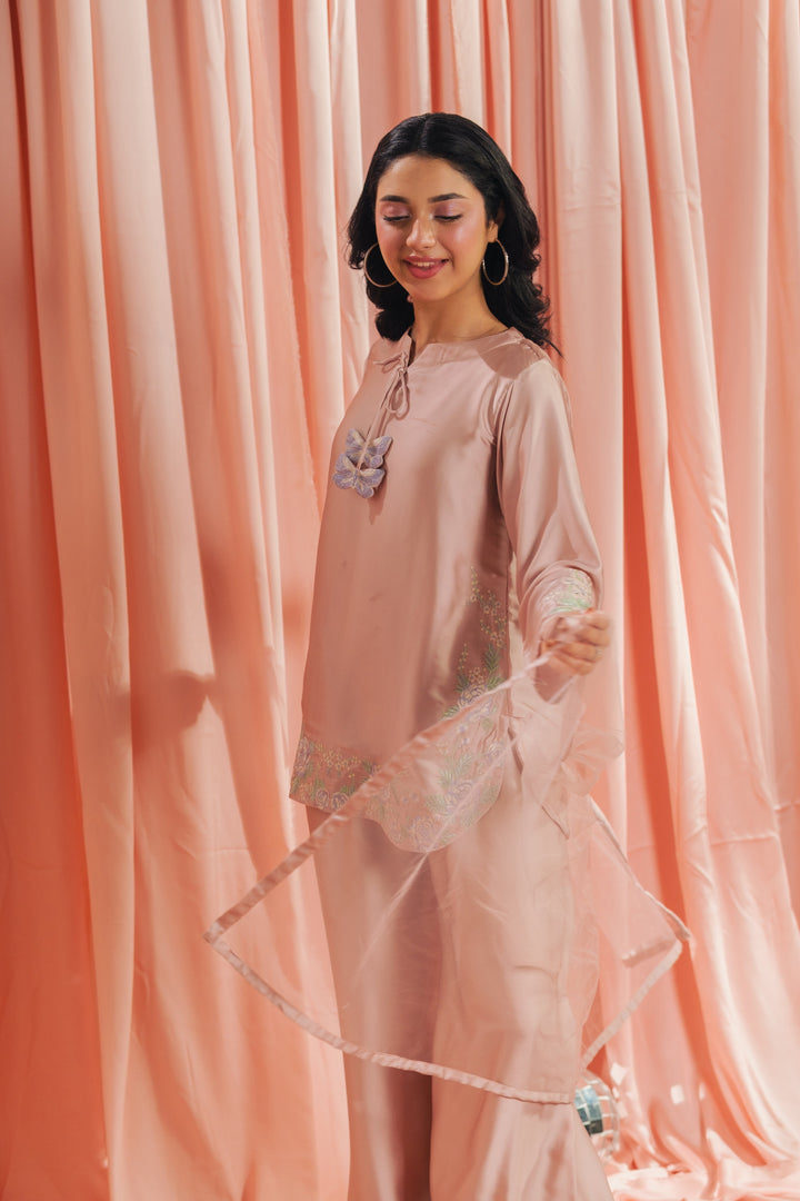Sprinkles Girls RTW Embroidered Silk 3 Piece Suit Peach Co-ord Set Festive Collection