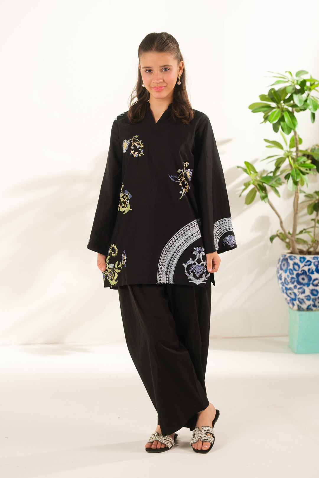 Sprinkles Girls RTW Embroidered Cotton 2 Piece Suit Noir Garden Casual Collection