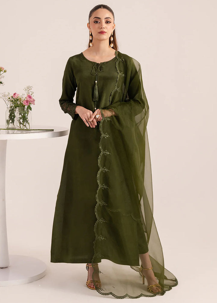 Izel Pret Embroidered Raw Silk 3 Piece Suit Silken
