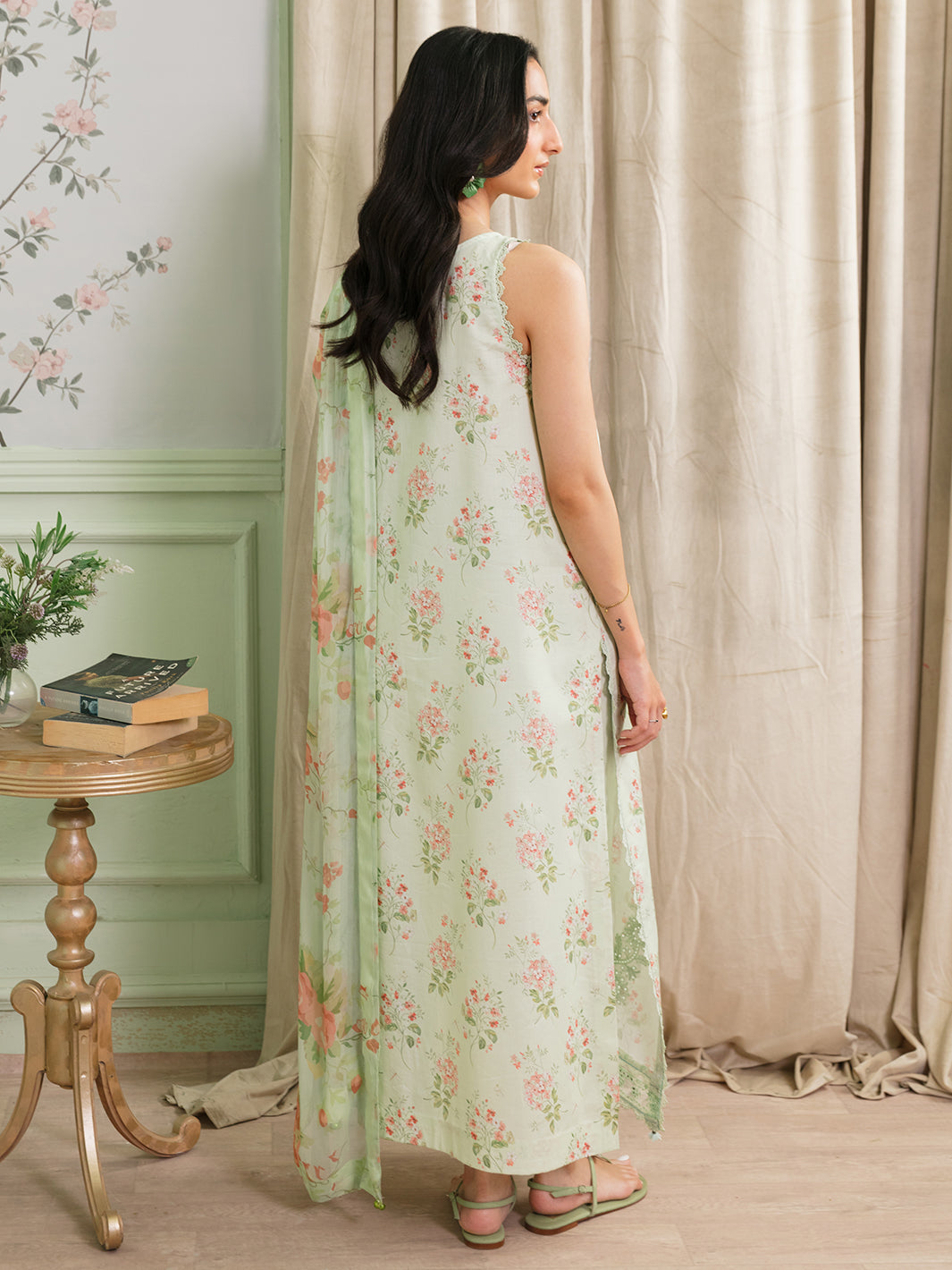 The Meetup by Yards Unstitched Embroidered Lawn 3 Piece Suit Soft Arrival Casual Collection