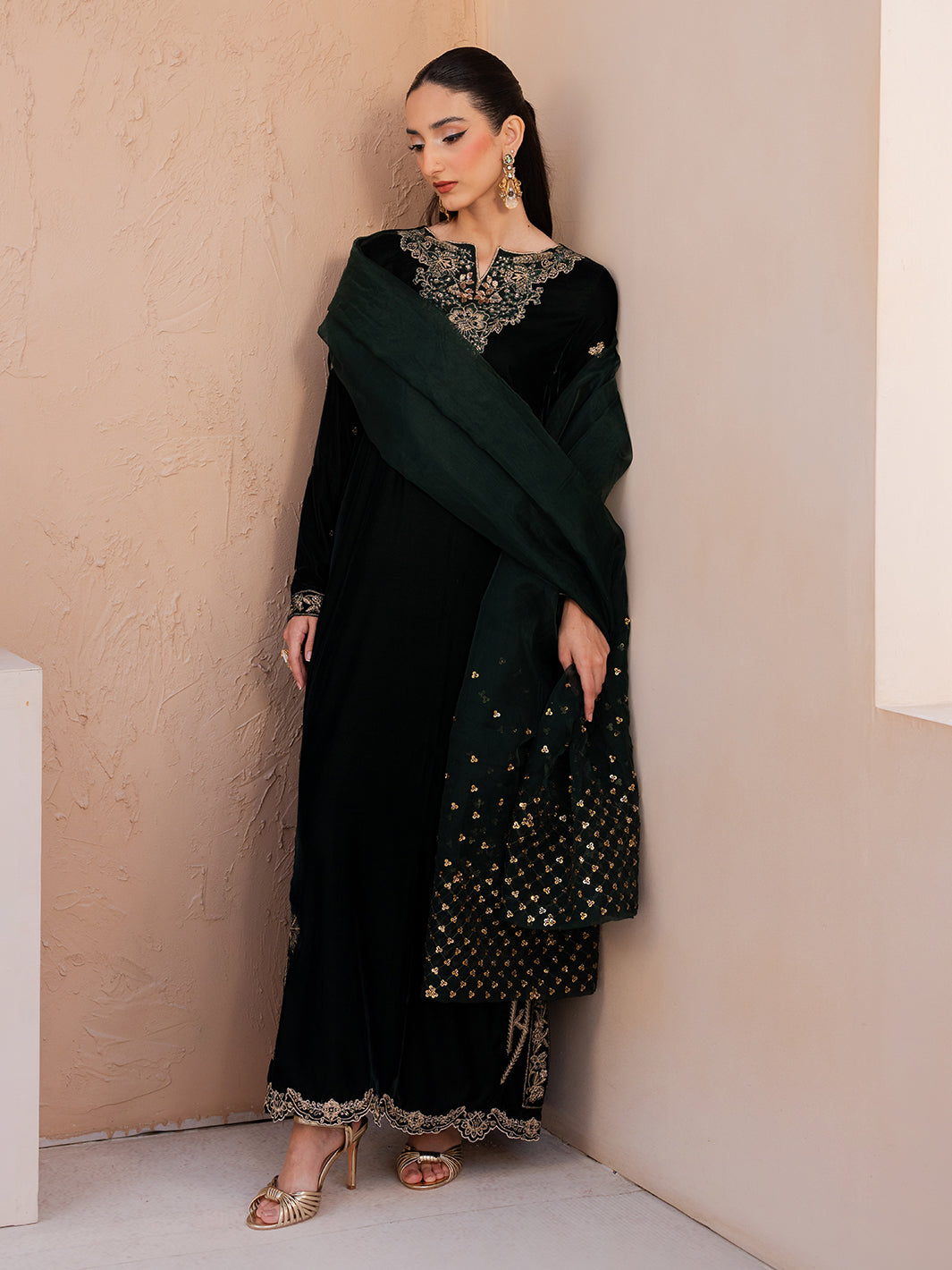 Le Tresor by Izel Pret Embroidered Velvet 3 Piece Suit Solene - Festive Collection
