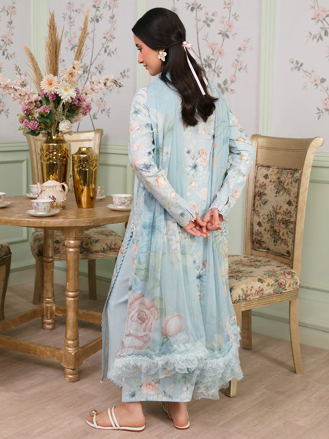 The Meetup by Yards Unstitched Embroidered Lawn 3 Piece Suit Stay a little longer Casual Collection