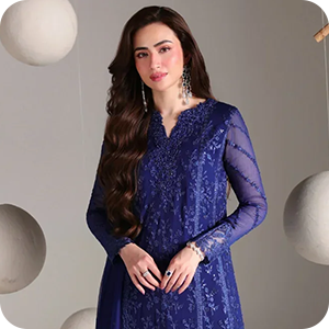 Women's Unstitched Fabric Suits