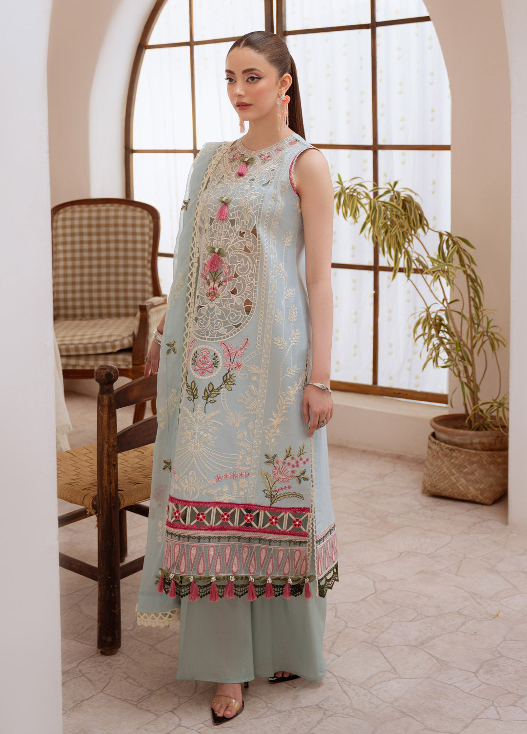 Shanaya by Mahnur Unstitched Lawn Embroidered 3 Piece Suit MN26US SN-02 - Summer Collection