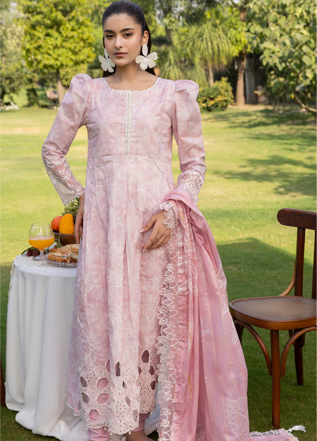 Al Zohaib Applique Kari Unstitched Embroidered Lawn 3 Piece Suit AZ26UAL D-01 - Casual Collection