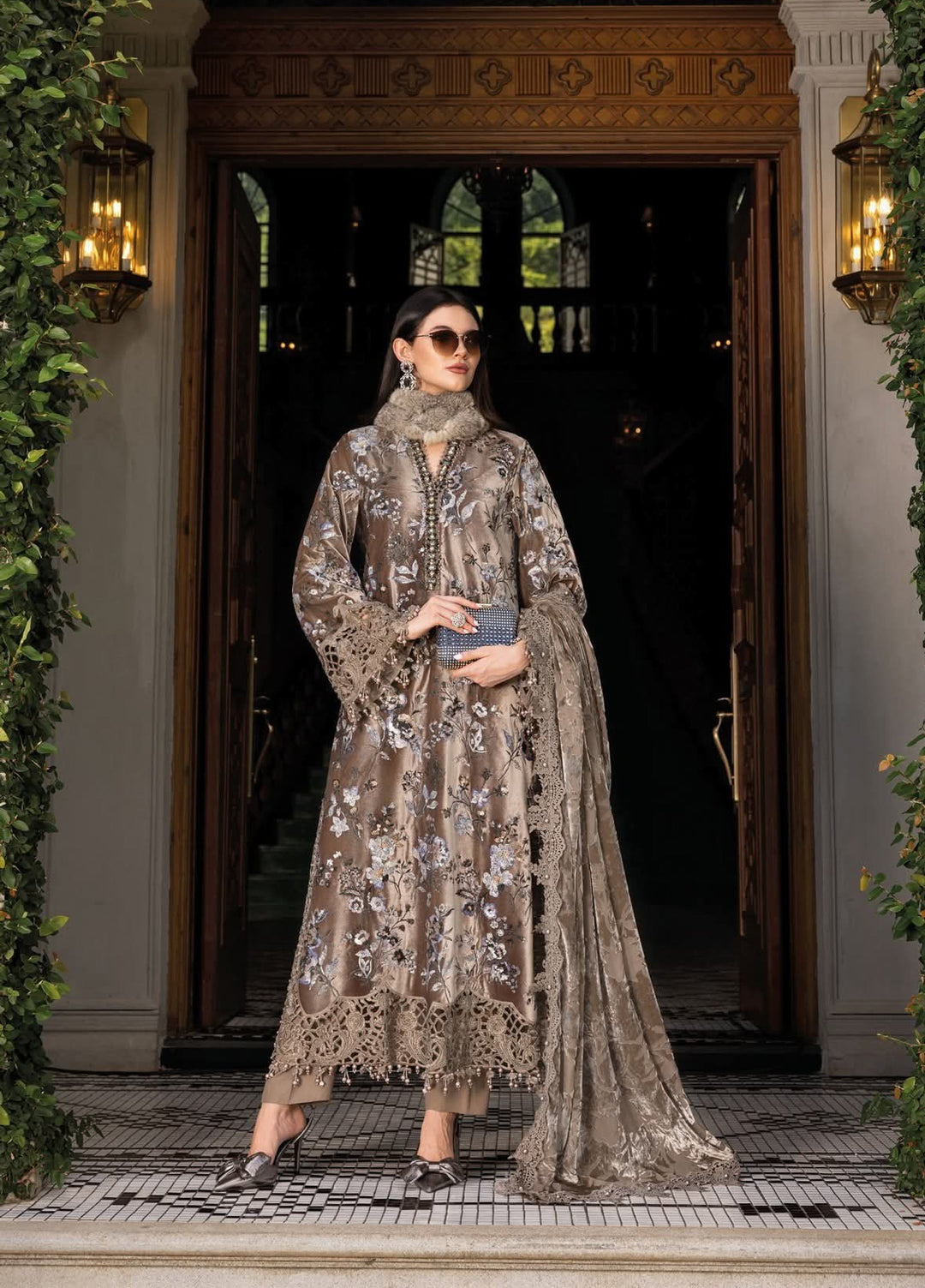 Luxe by Maria B Unstitched Embroidered Velvet 3 Piece MB25LW D3 - Winter Collection