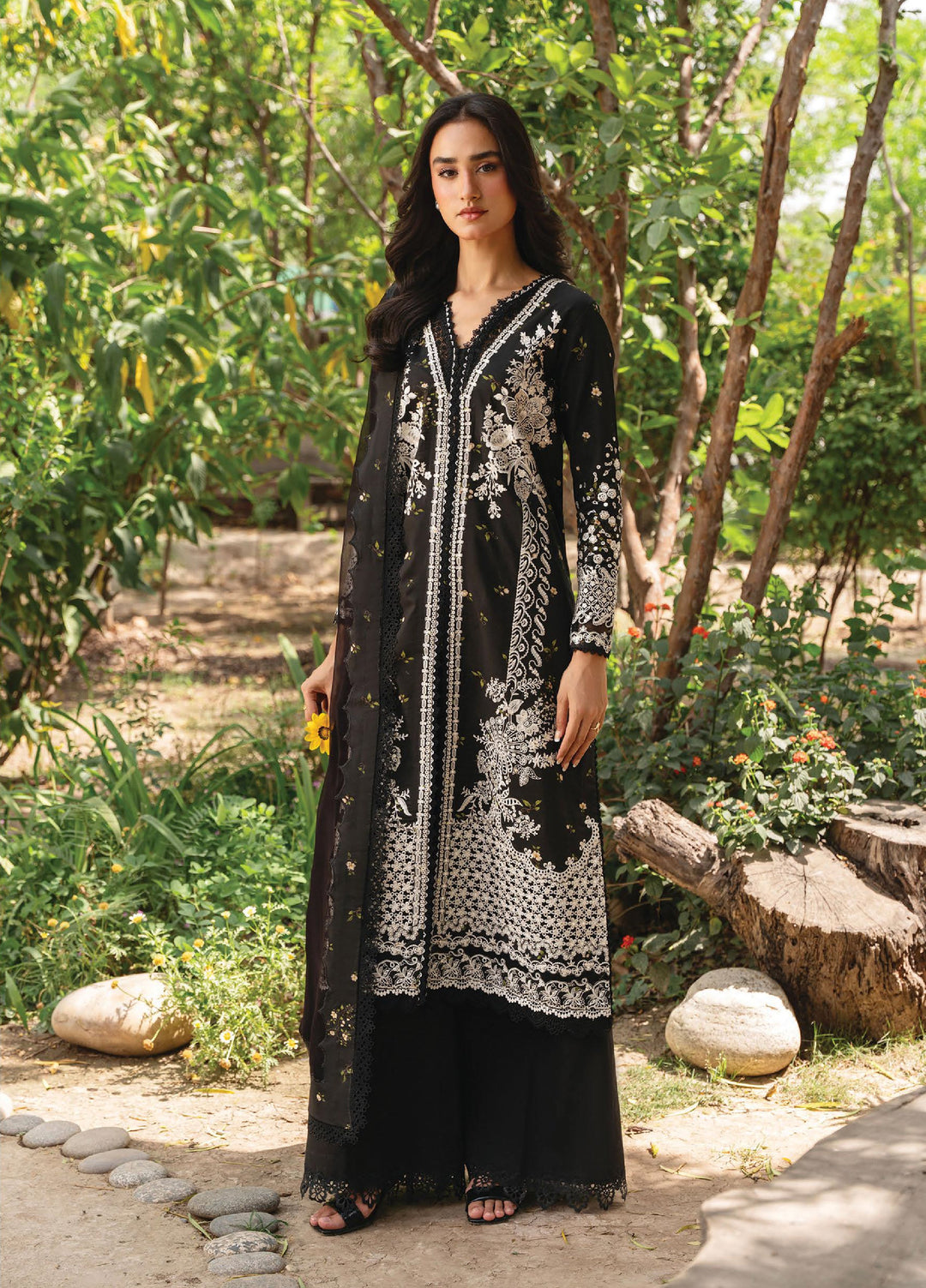 Whisper by Ayzel Unstitched Embroidered Lawn 3 Piece Suit AAF26ULW Nightveil ZWU-0135-3PO - Eid Collection
