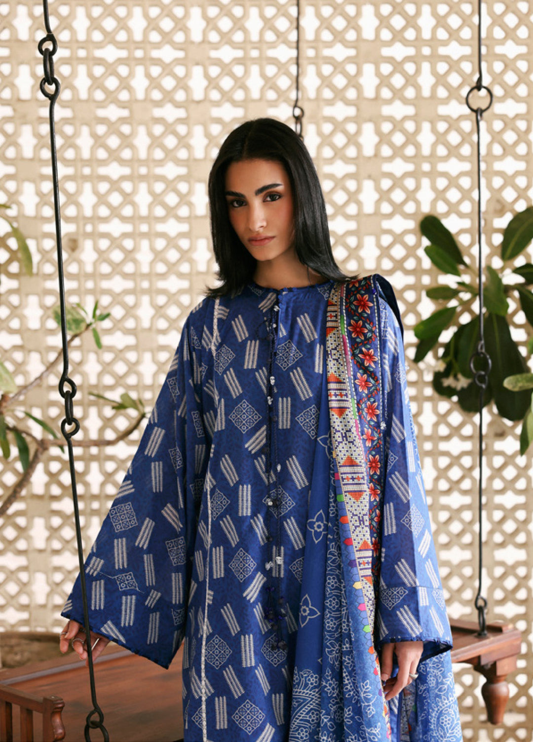Amaya by Zaha Unstitched Printed Lawn 3 Piece Suit ZK26UAL Zaria APL26-09 - Casual Collection