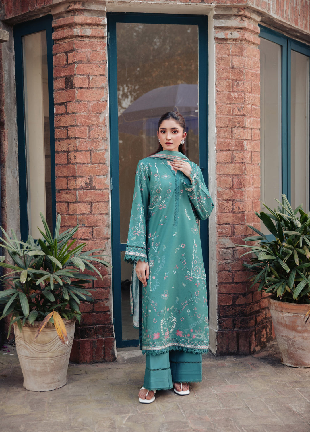 Zync by Florent Unstitched Printed Lawn 3 Piece Suit FL26ULE FZ-12 - Eid Collection