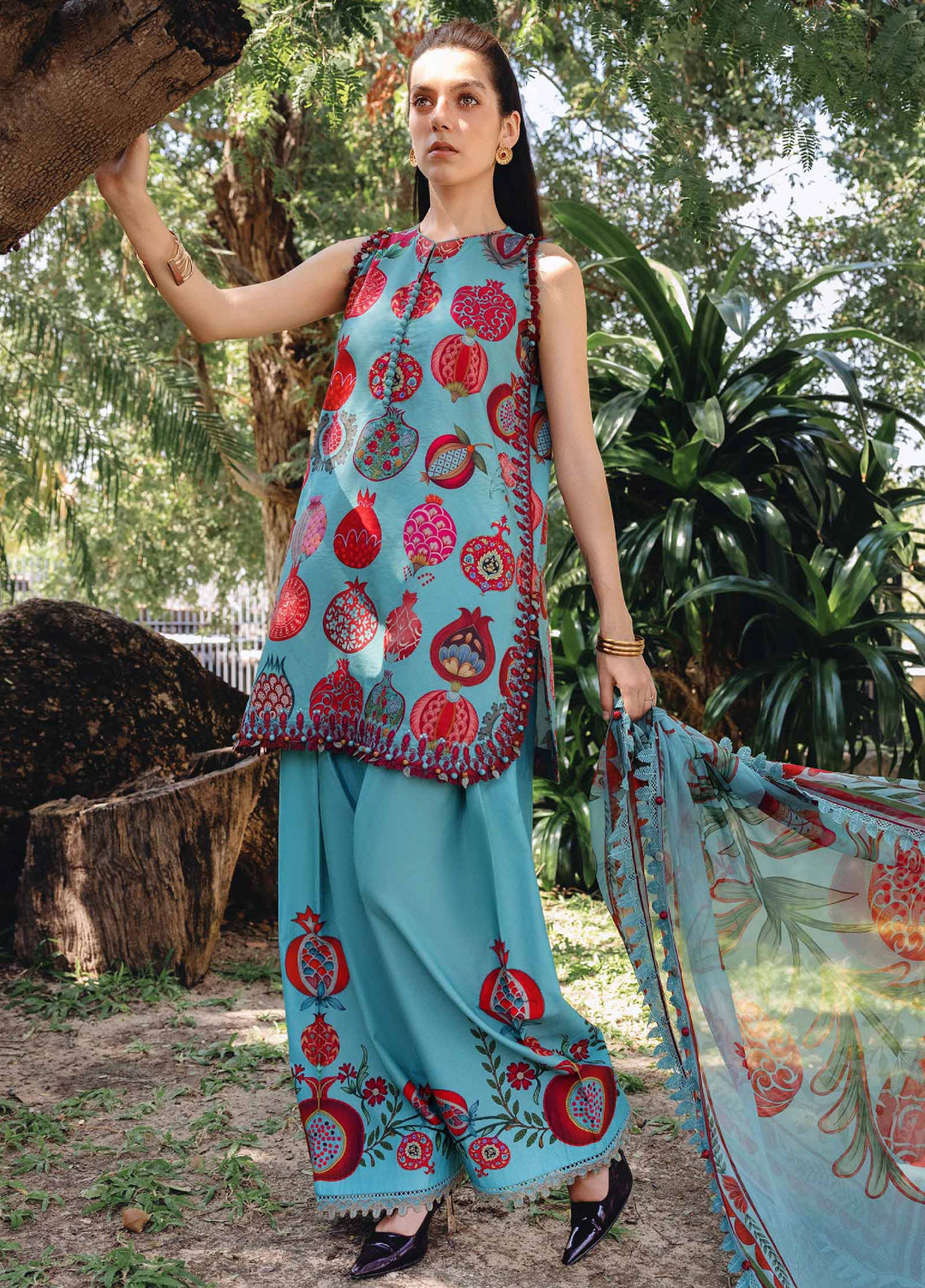 M Prints by Maria B Unstitched Printed Lawn 3 Piece Suit MB26UMP D-03 B - Summer Collection