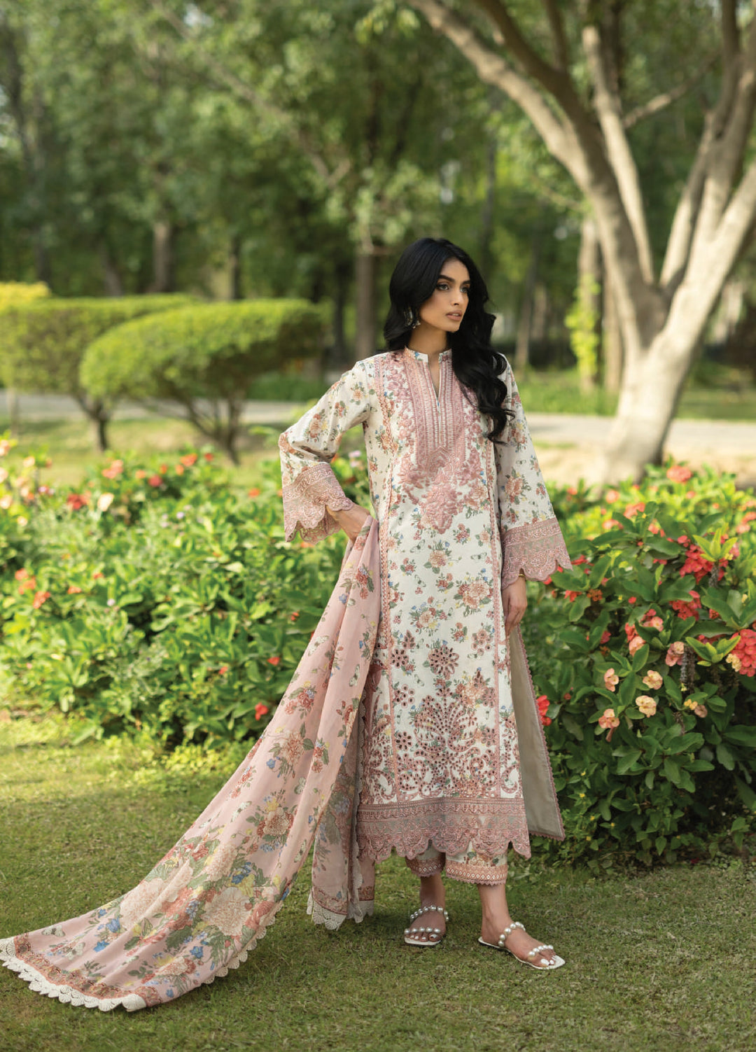 Zainab Chottani Unstitched Embroidered Lawn 3 Piece Suit ZC26ULE Ilsa 14 - Eid Collection