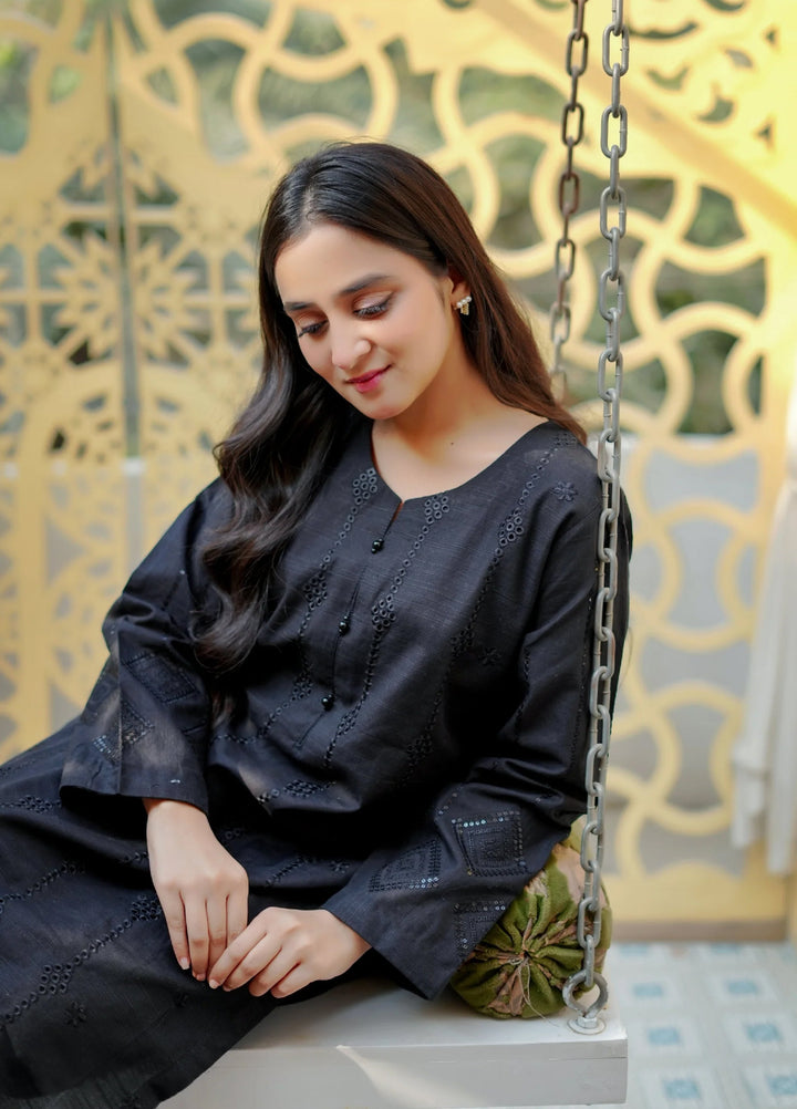 Rang e Bahar by Tng Women Pret Embroidered 2 Piece Sahas - Winter Collection