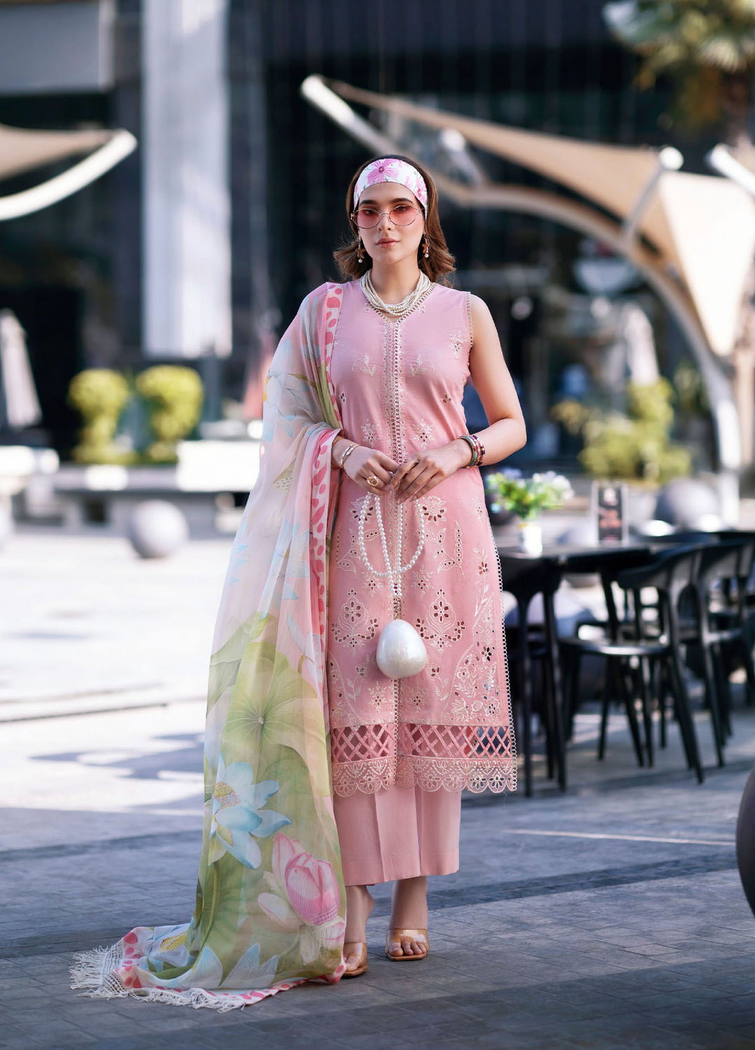 Broadway by Mahnur Unstitched Embroidered Lawn 3 Piece Suit MN26UB BW-008 - Summer Collection