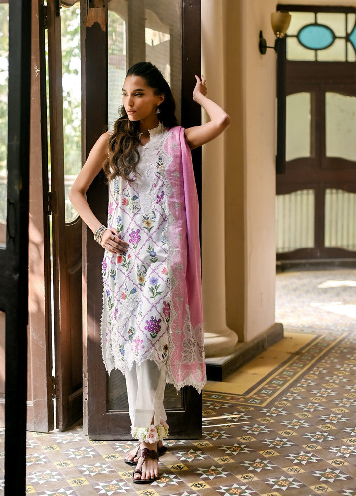 Rangon ka Angan by Gul Ahmed Unstitched Embroidered Lawn 3 Piece Suit GA26URAL CL-62268 - Summer Collection