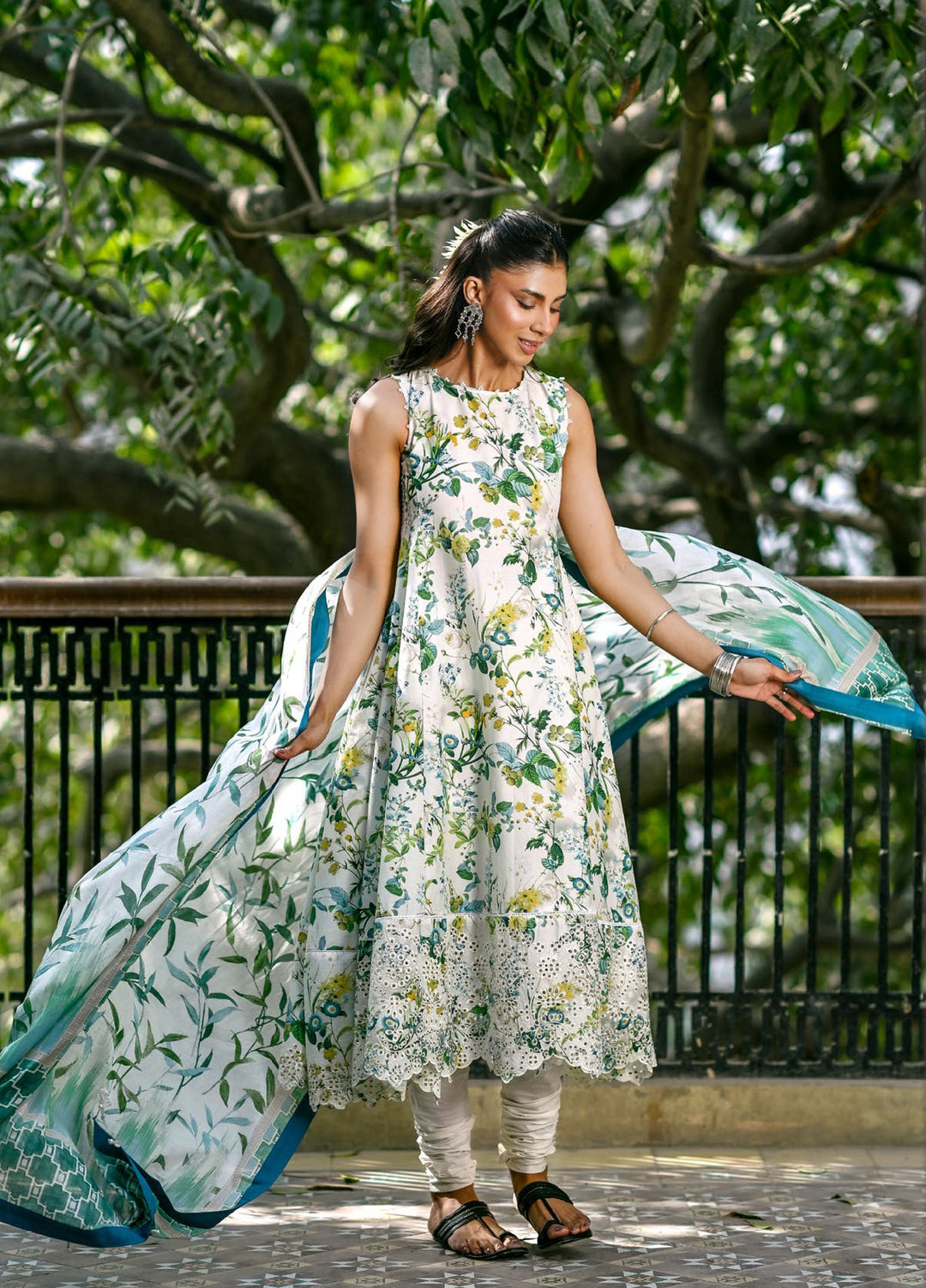 Rangon ka Angan by Gul Ahmed Unstitched Embroidered Lawn 3 Piece Suit GA26URAL CL-62081 - Summer Collection