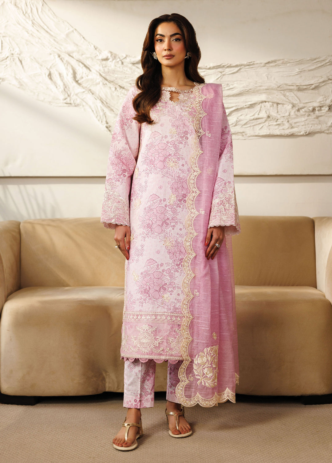 Leila by Mahnur Unstitched Embroidered Lawn 3 Piece Suit MN26ULL L-12 - Summer Collection