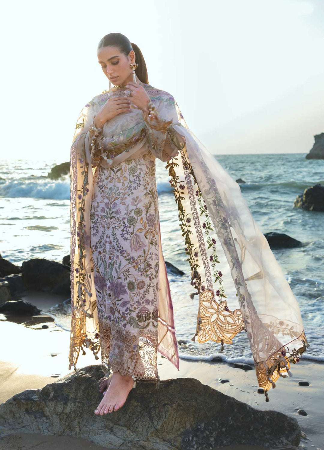 Mahiymaan by Al Zohaib Unstitched Embroidered Luxury Lawn 3 Piece Suit AZ26UM D-8 - Festive Collection